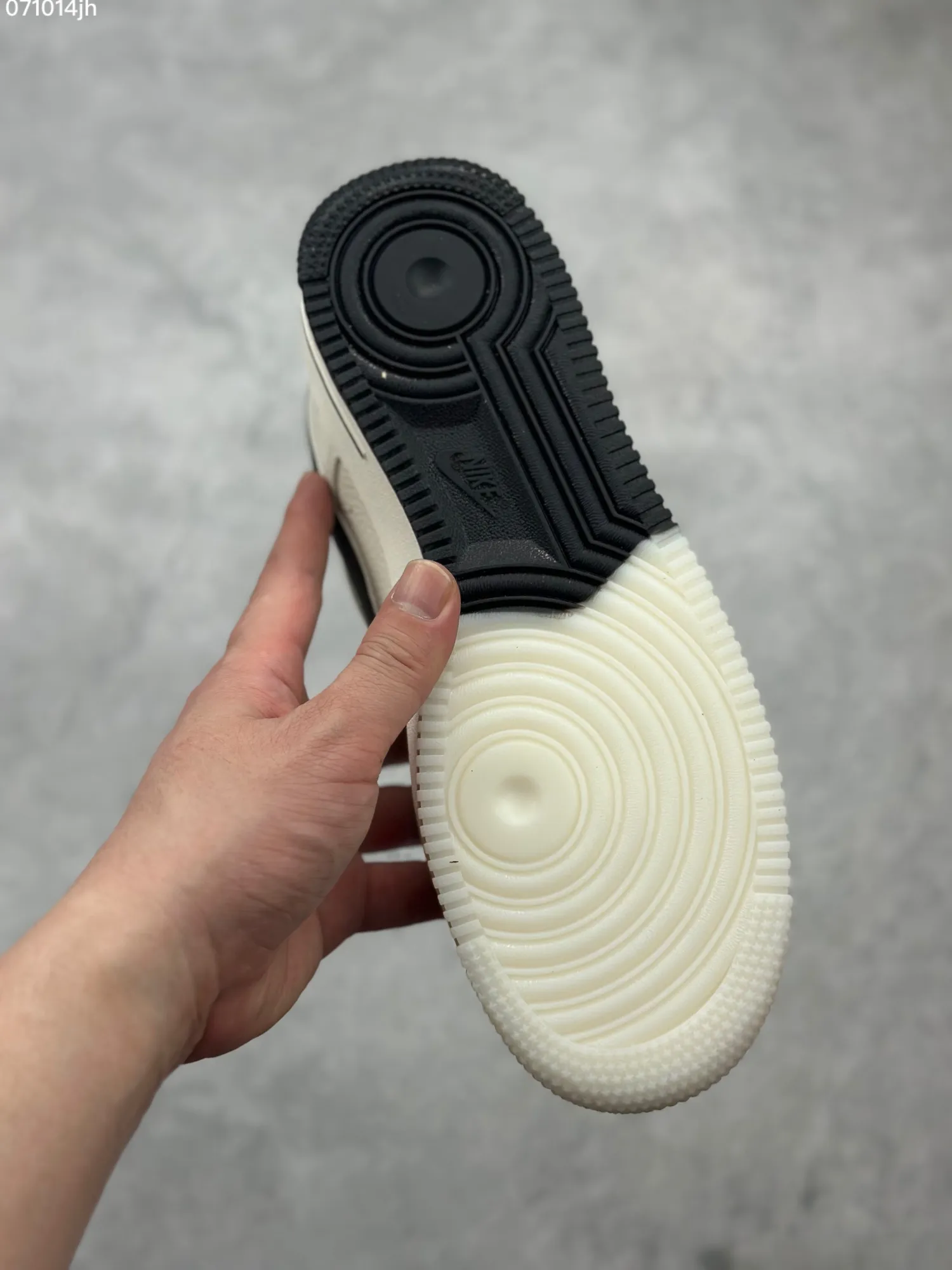 Nike Air Force 1 Low ‘Full Star’ – Cream Black, Custom Low-Top Rep Shoes, Top-Quality Replica Sneakers, Size 36- Premium 1057