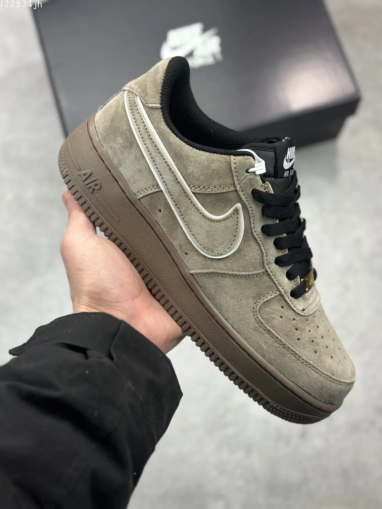 Stylish Nike Air Force 1 Low Grey Black Suede  Shoes – Limited Edition Fall Winter 2023 High Quality Replica “` 1081