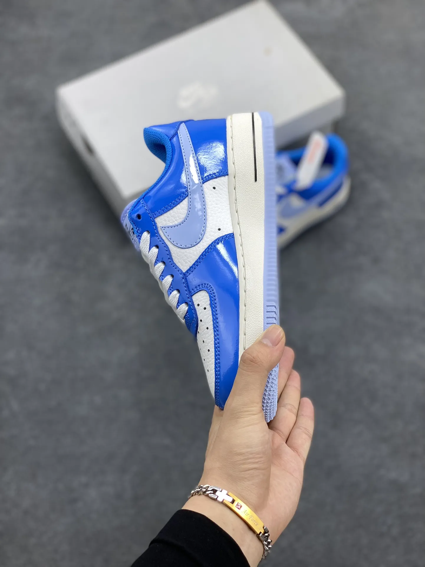 Nike Air Force 1 Low White Blue Patent Leather  Sneakers – Top Rep Shoes & Best Replica Sneakers with Original Box and Accessories DailyWear 1054