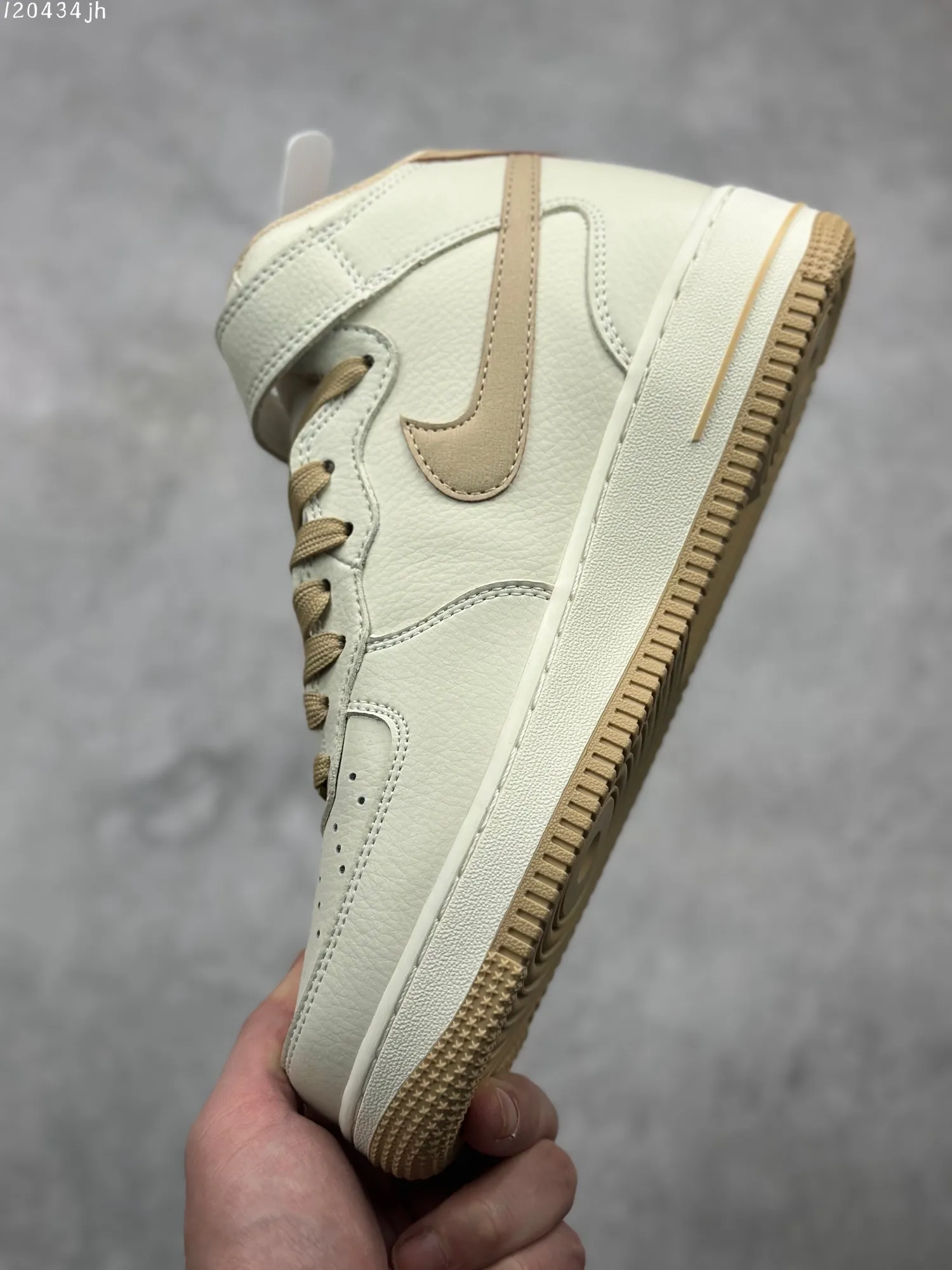 Nike Air Force 1 MID “Micaiah” Beige High-Top  Sneakers with Custom Leather and Full-Length Air Sole – Best Replica Sneakers for Customization with Marker (PA0920- Trendsetting 1011