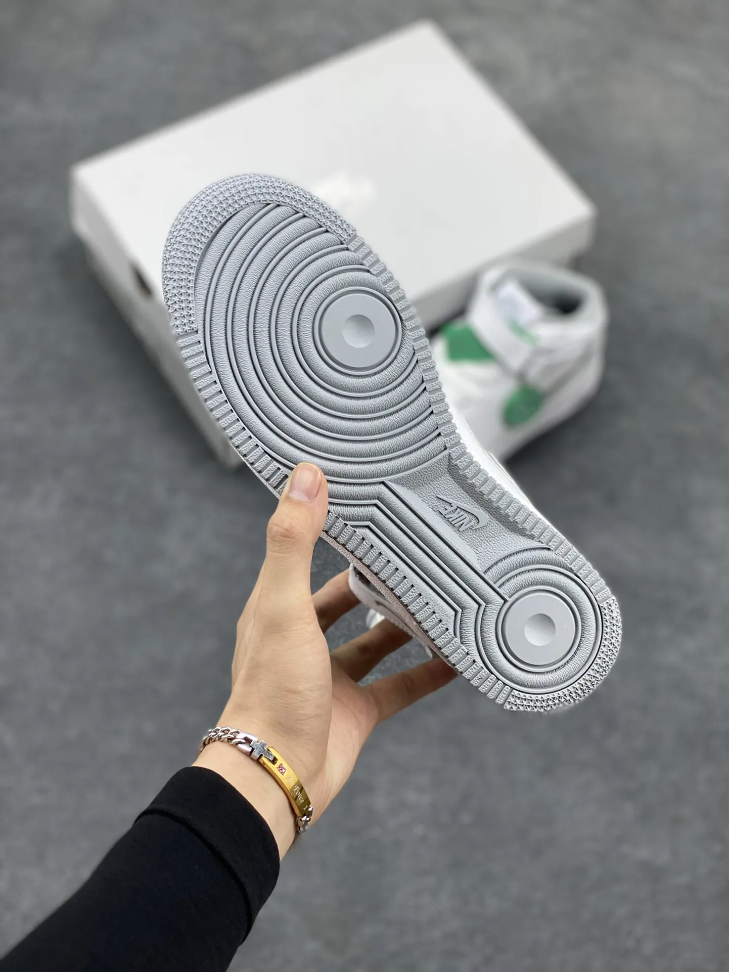 Nike Air Force 1 MID White Grey  Sneakers – DV0806-100 – Original Box with Top Rep Shoes & Best Replica Sneakers Quality Durable 1068