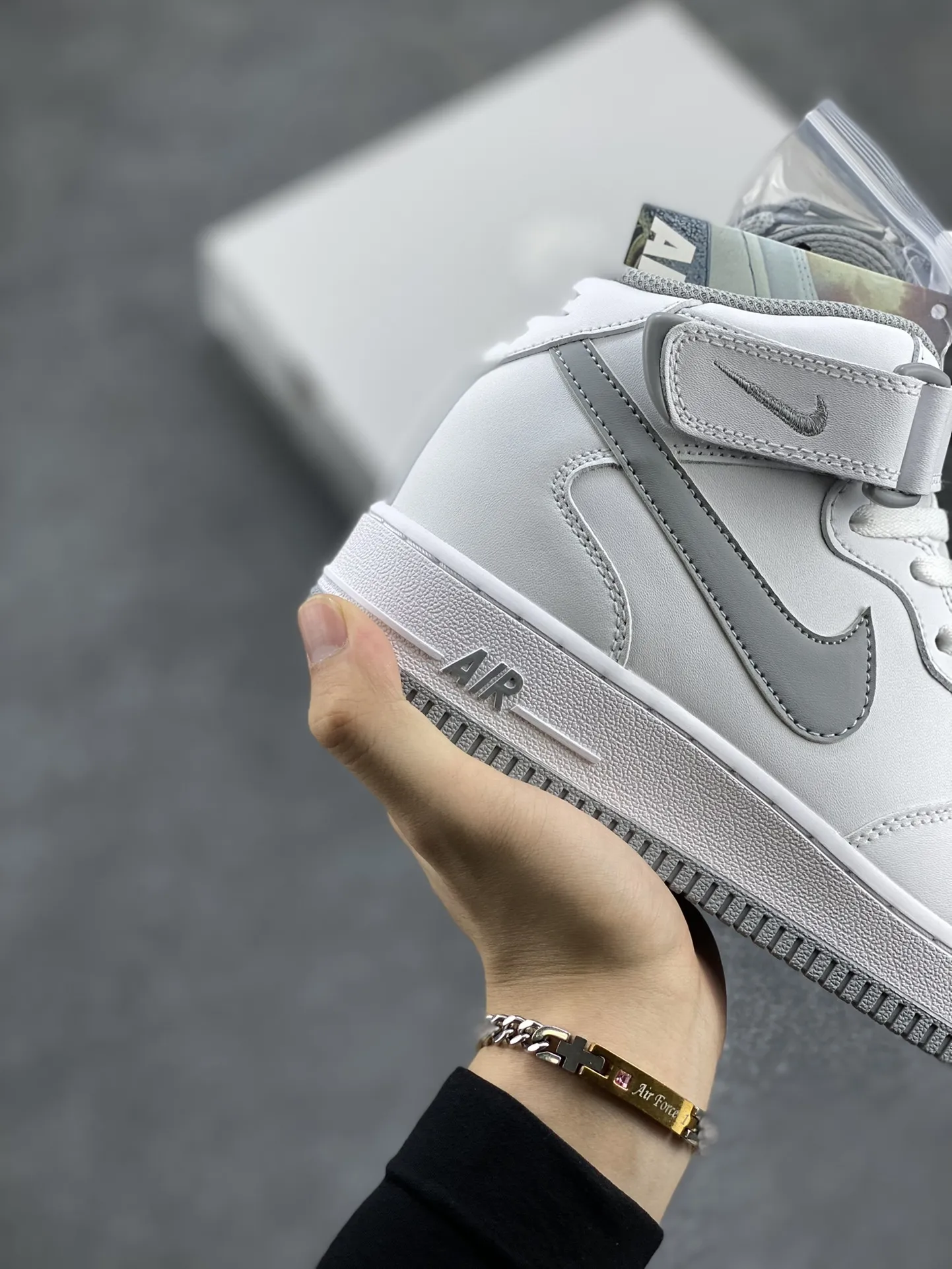 Nike Air Force 1 MID White Grey  Sneakers – DV0806-100 – Original Box with Top Rep Shoes & Best Replica Sneakers Quality Durable 1068