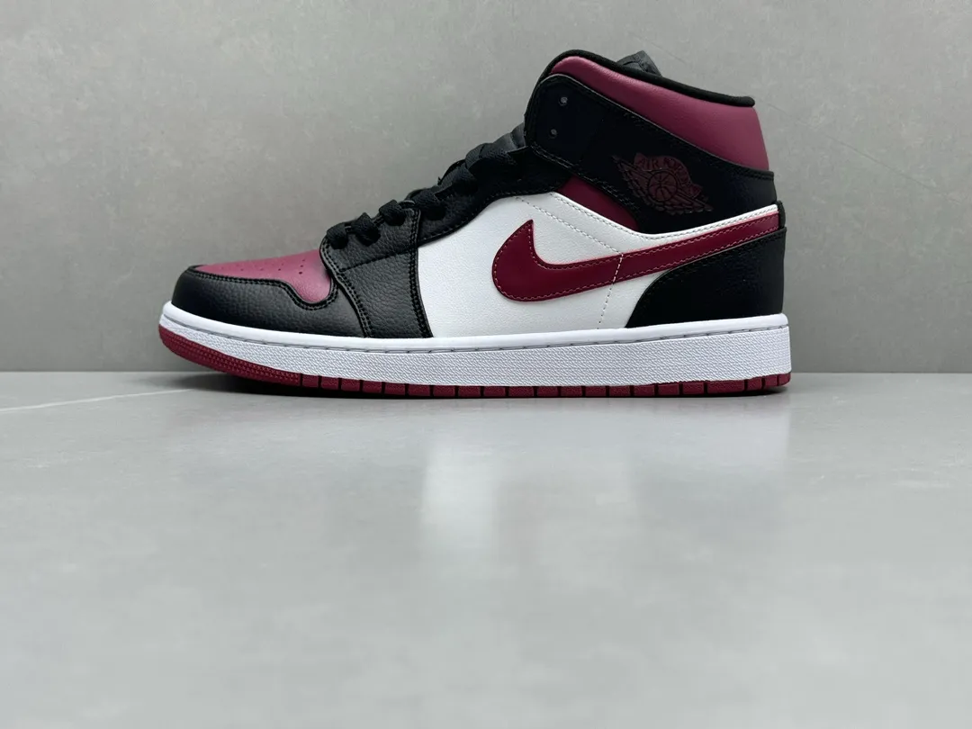 Nike Air Jordan 1 Mid Bred – Black Red White – Authentic Version Replica Shoes HighPerformance 1232