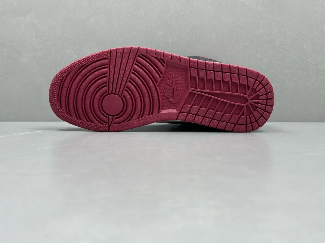 Nike Air Jordan 1 Mid Bred – Black Red White – Authentic Version Replica Shoes HighPerformance 1232