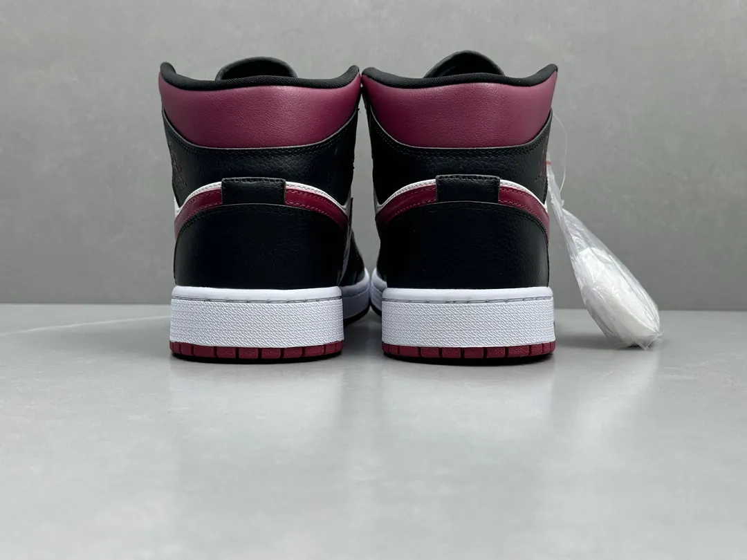 Nike Air Jordan 1 Mid Bred – Black Red White – Authentic Version Replica Shoes HighPerformance 1232