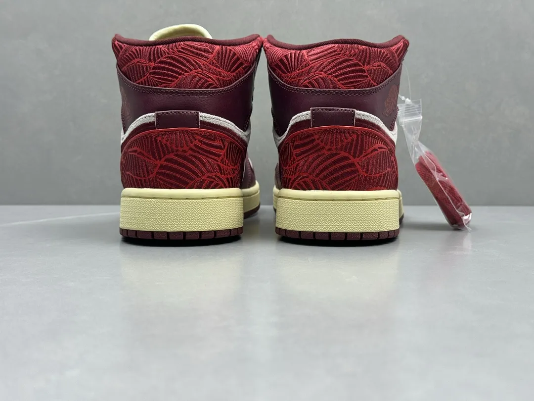 Sustainable Nike Air Jordan 1 Mid China Red Fabric – Men’s Basketball Shoes with Replica Shoes Style, Sizes 36-46 (Including Half Sizes 1198