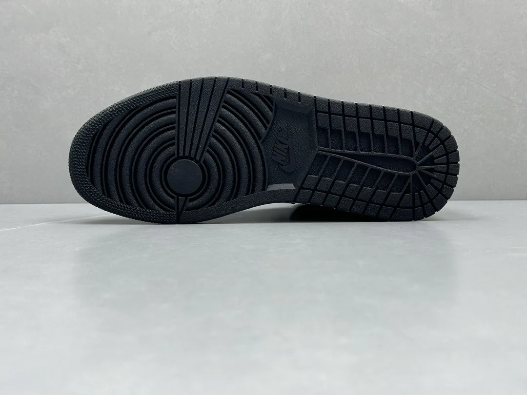 Thermal Nike Air Jordan 1 Mid Dark Chocolate Colorway – Pure  Version Replica Shoes, Sizes 36-46 Including Half Sizes 1220