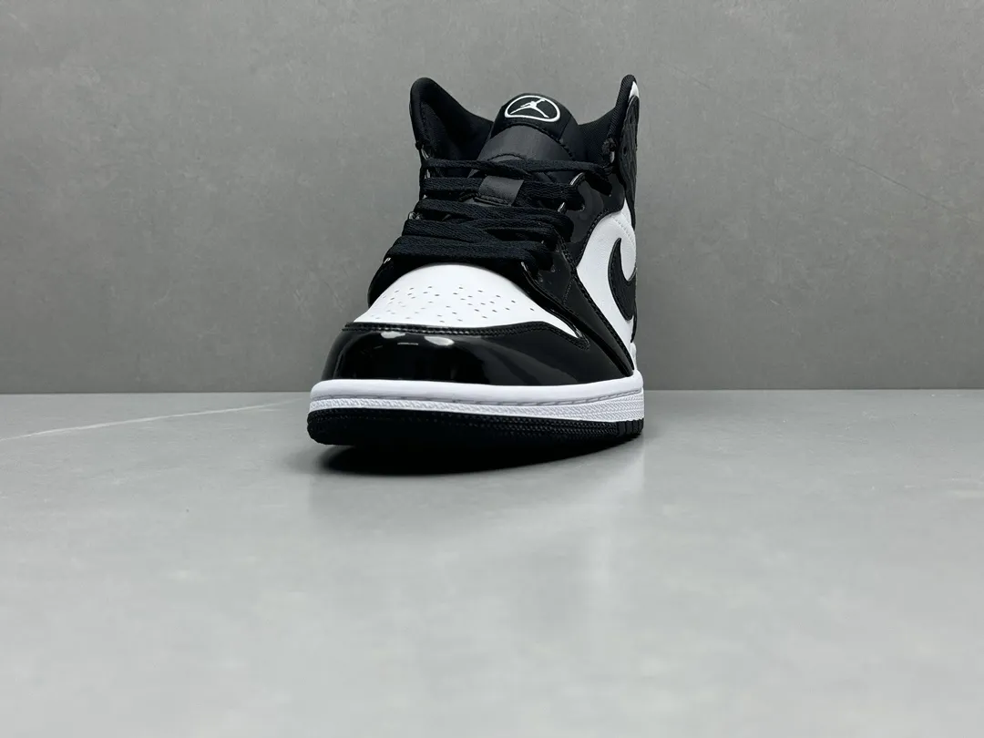 Nike Air Jordan 1 Mid ‘Panda’ – Black White Patent Leather, High-Top Rep Shoes, Replica Sneakers, Sizes 36-46 (Including Half Sizes Comfortable 1209