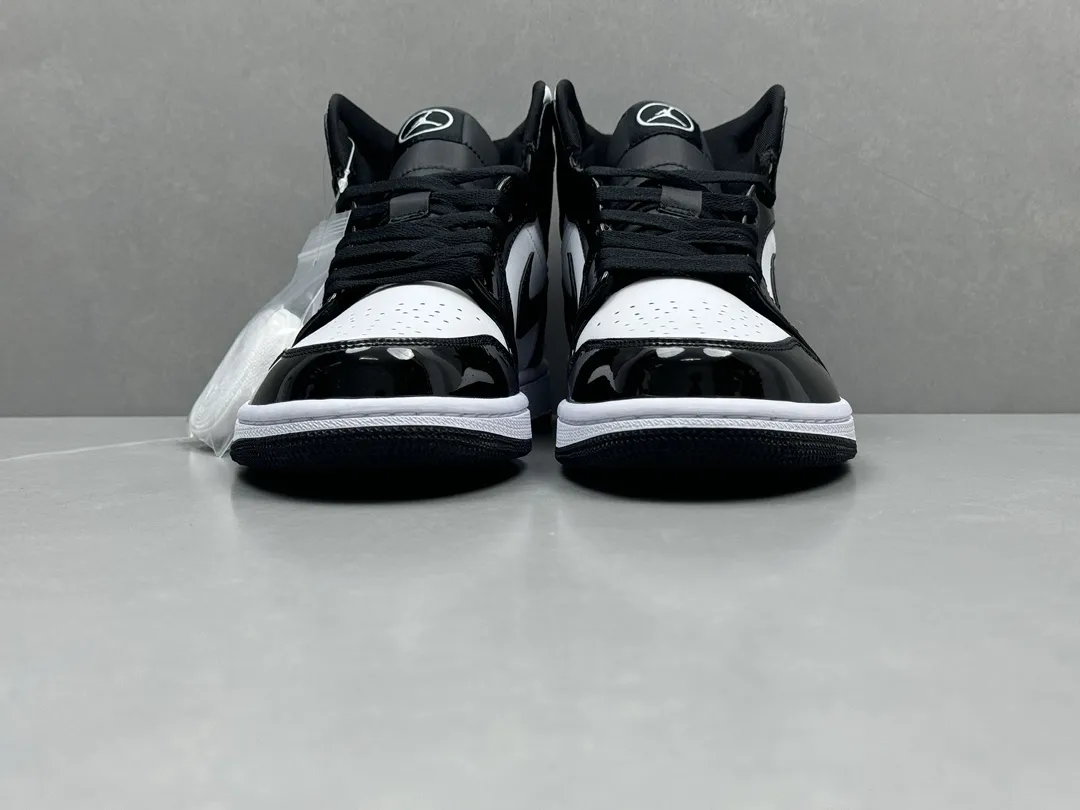 Nike Air Jordan 1 Mid ‘Panda’ – Black White Patent Leather, High-Top Rep Shoes, Replica Sneakers, Sizes 36-46 (Including Half Sizes Comfortable 1209
