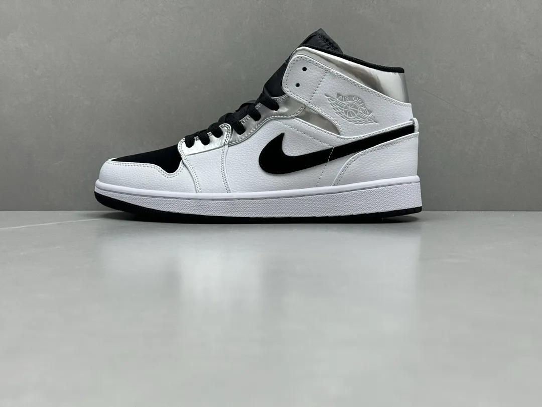 TechFriendly Nike Air Jordan 1 Mid ‘Pure ’ – White Black – Top Rep Shoes – Best Replica Sneakers – Sizes 36-46 (Including Half Sizes 1324