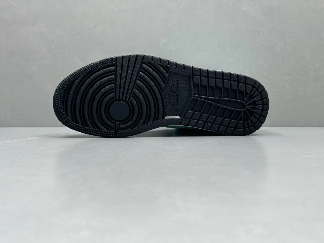 Nike Air Jordan 1 Mid SE ‘Black Mint White’ – Authentic Version, Rep Shoes & Replica Nike Sneakers, Sizes 36-46 Including Half Sizes Tailored 1214
