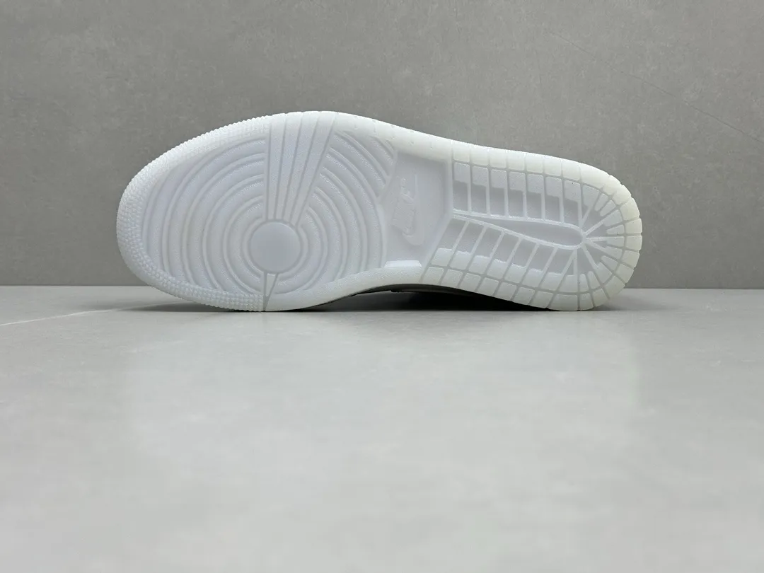 Nike Air Jordan 1 Mid ‘Smoke Grey’ – Youth Replica Sneakers, Sizes 36-46 (Including Half Sizes EasyMatch 1225