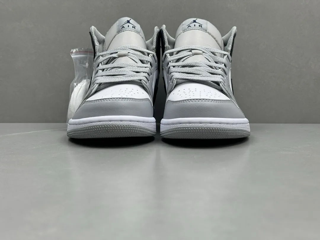 Flexible Nike Air Jordan 1 Mid ‘UNC’ – Grey White Blue – Authentic Rep Shoes Version 1224