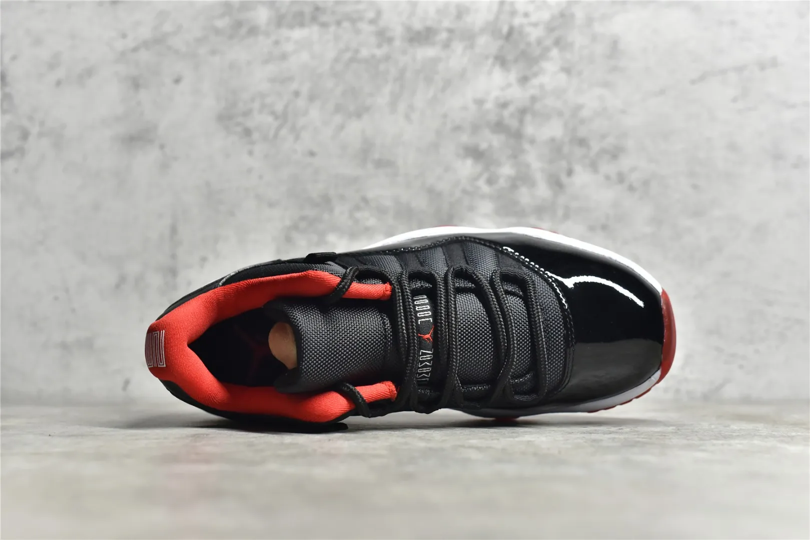 Nike Air Jordan 11 Bred – True Carbon Fiber Edition – Low Top Rep Shoes with High Quality Replica Design SmartChoice 1088