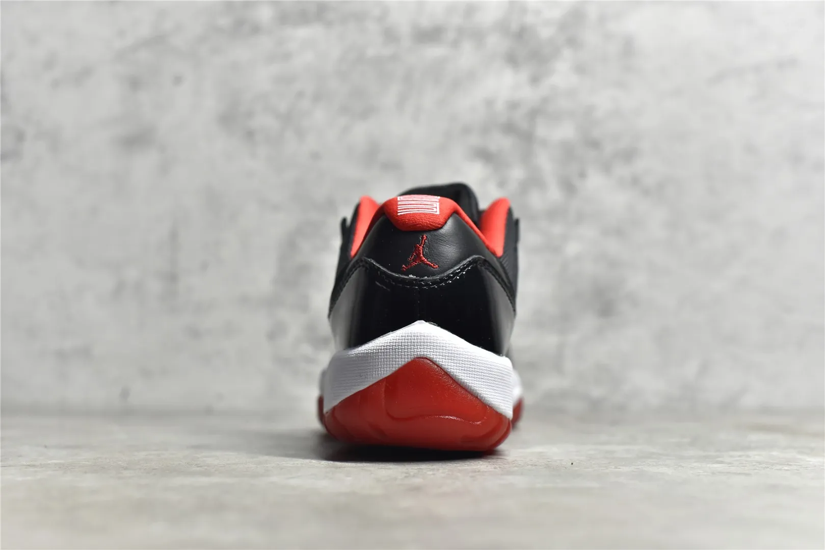 Nike Air Jordan 11 Bred – True Carbon Fiber Edition – Low Top Rep Shoes with High Quality Replica Design SmartChoice 1088