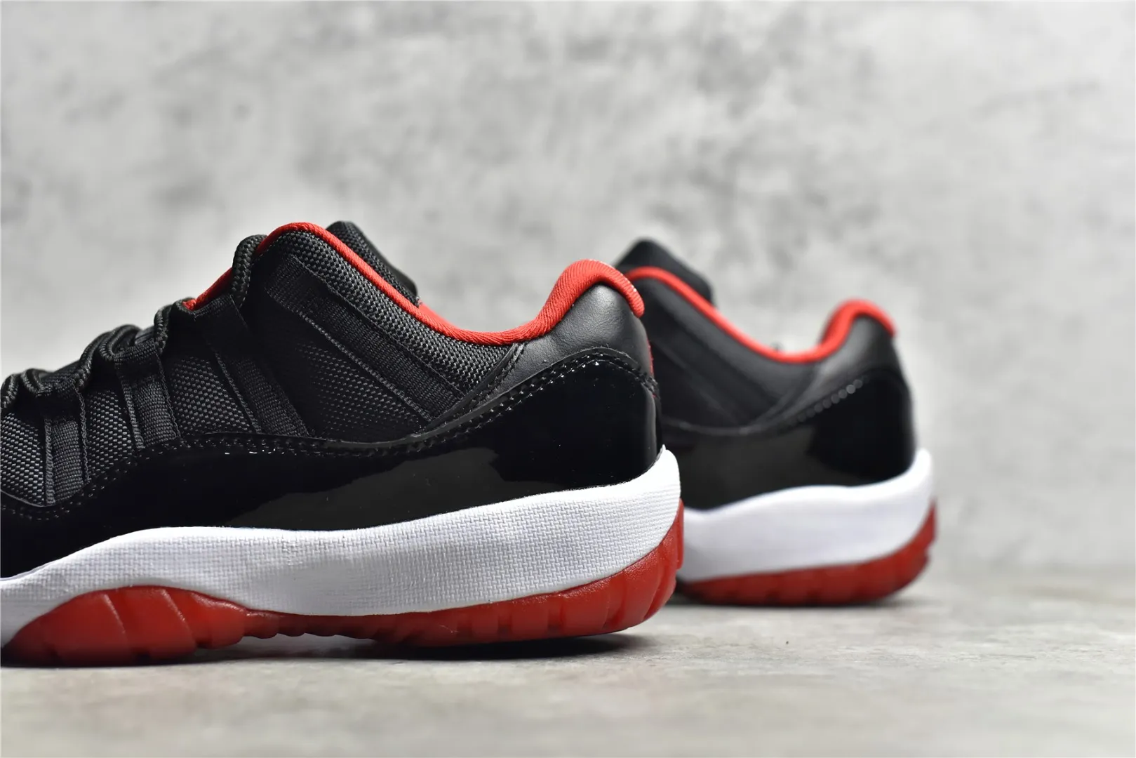 Nike Air Jordan 11 Bred – True Carbon Fiber Edition – Low Top Rep Shoes with High Quality Replica Design SmartChoice 1088