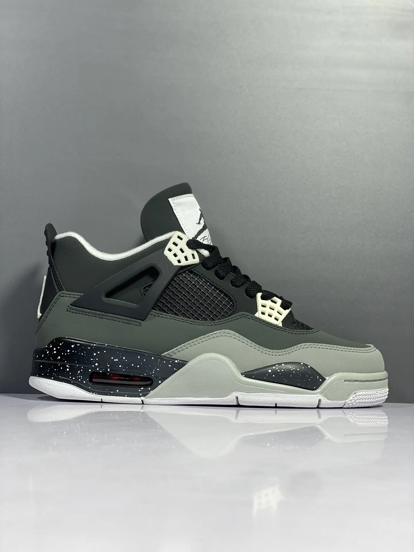 Nike Air Jordan 4 Retro ‘Black Fear’ – Men’s Basketball Shoes – Black White – High Quality Rep Shoes in Various Sizes SportInspired 1156
