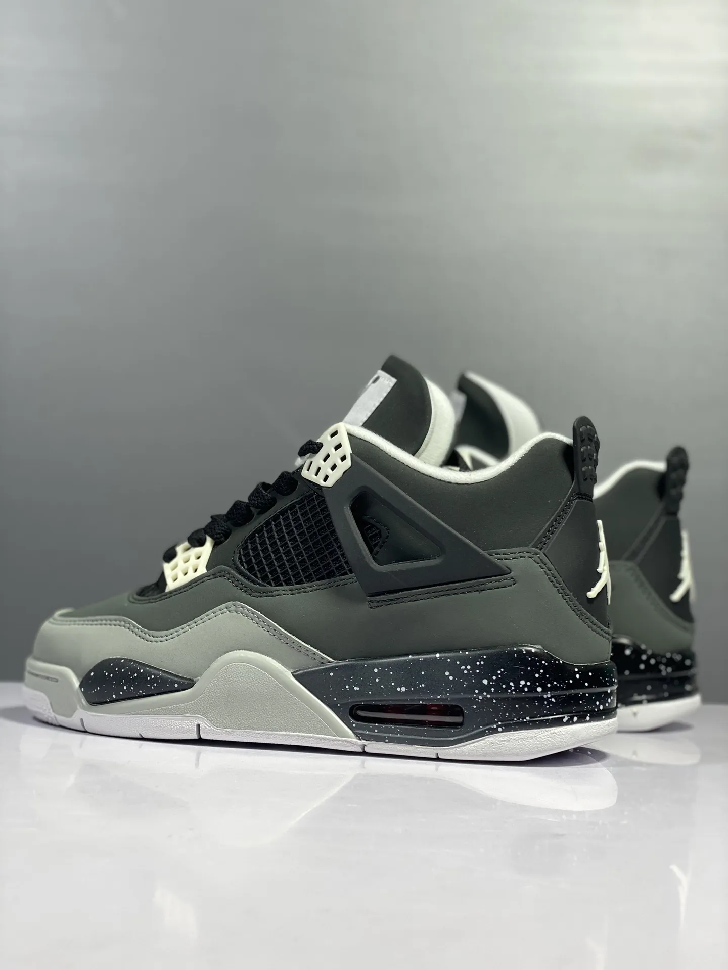Nike Air Jordan 4 Retro ‘Black Fear’ – Men’s Basketball Shoes – Black White – High Quality Rep Shoes in Various Sizes SportInspired 1156