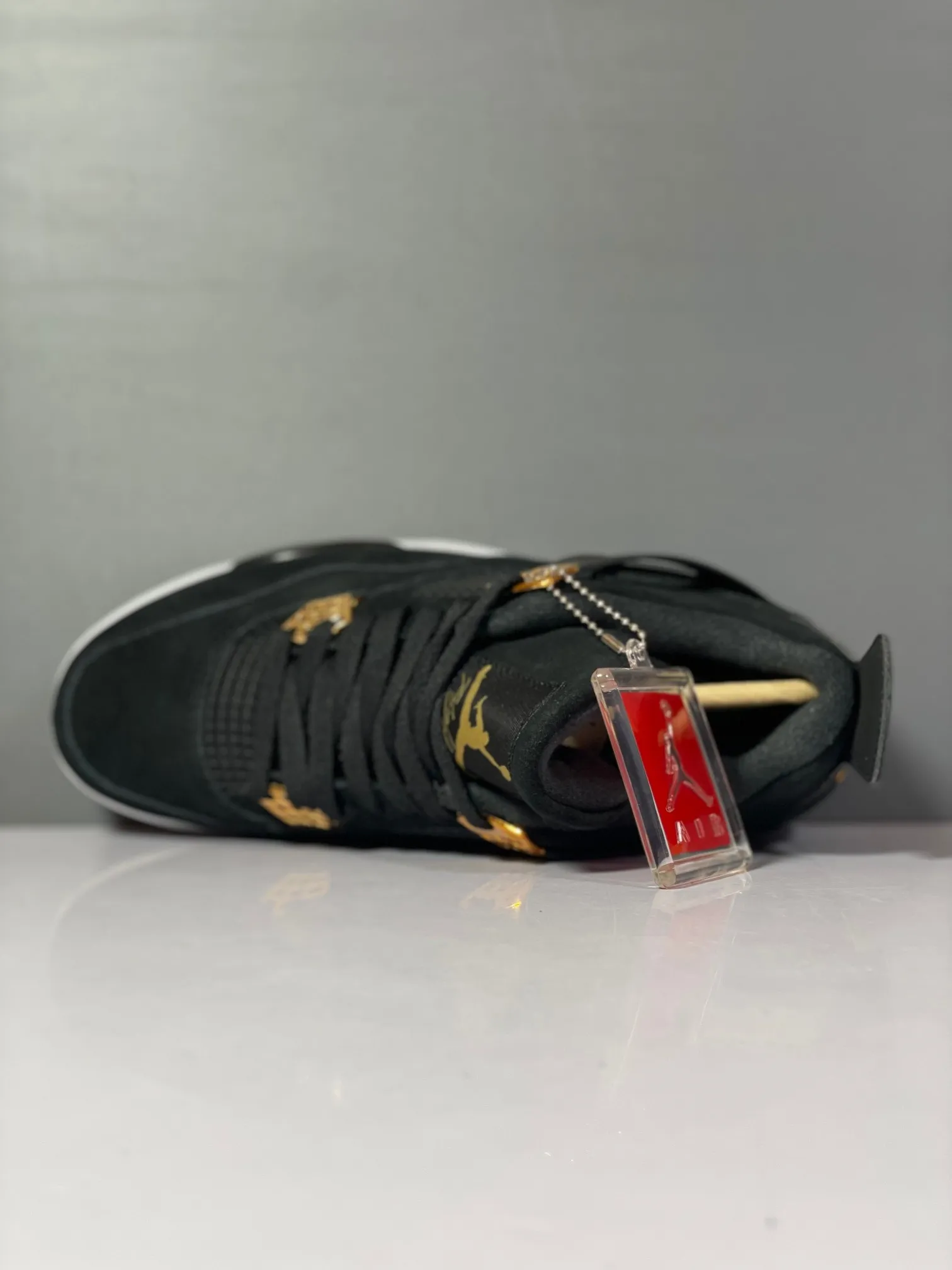 Nike Air Jordan 4 Retro Black Gold Royal Edition – Men’s Basketball Shoes with High Quality Rep Design Elegant 1144