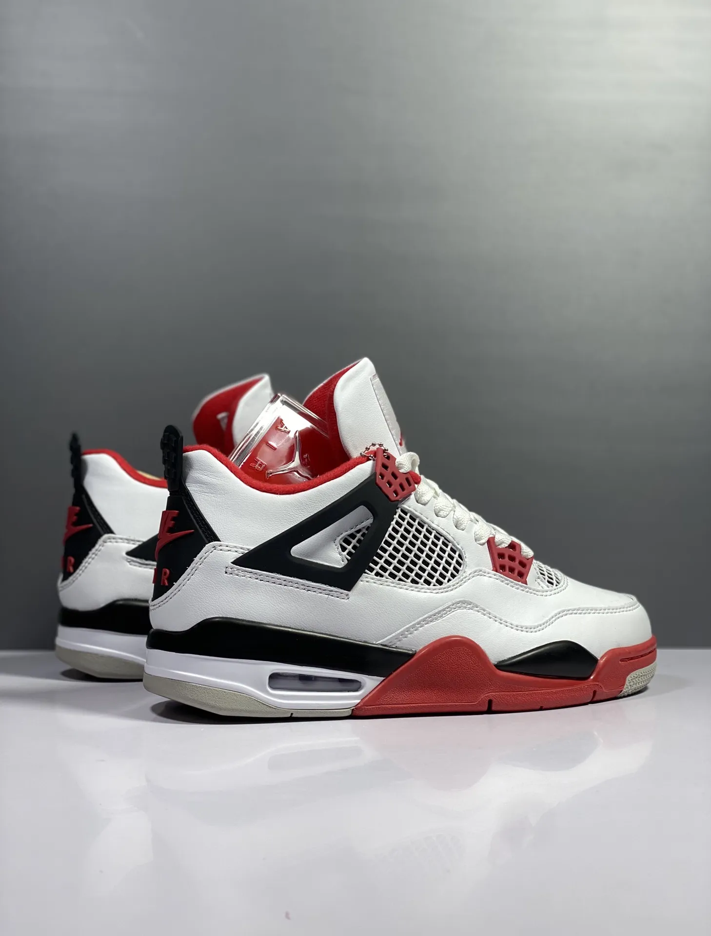 Nike Air Jordan 4 Retro ‘Fire Red’ – White Red Black – High Quality Rep Shoes – Authentic Replica Sneakers WrinkleFree 1160