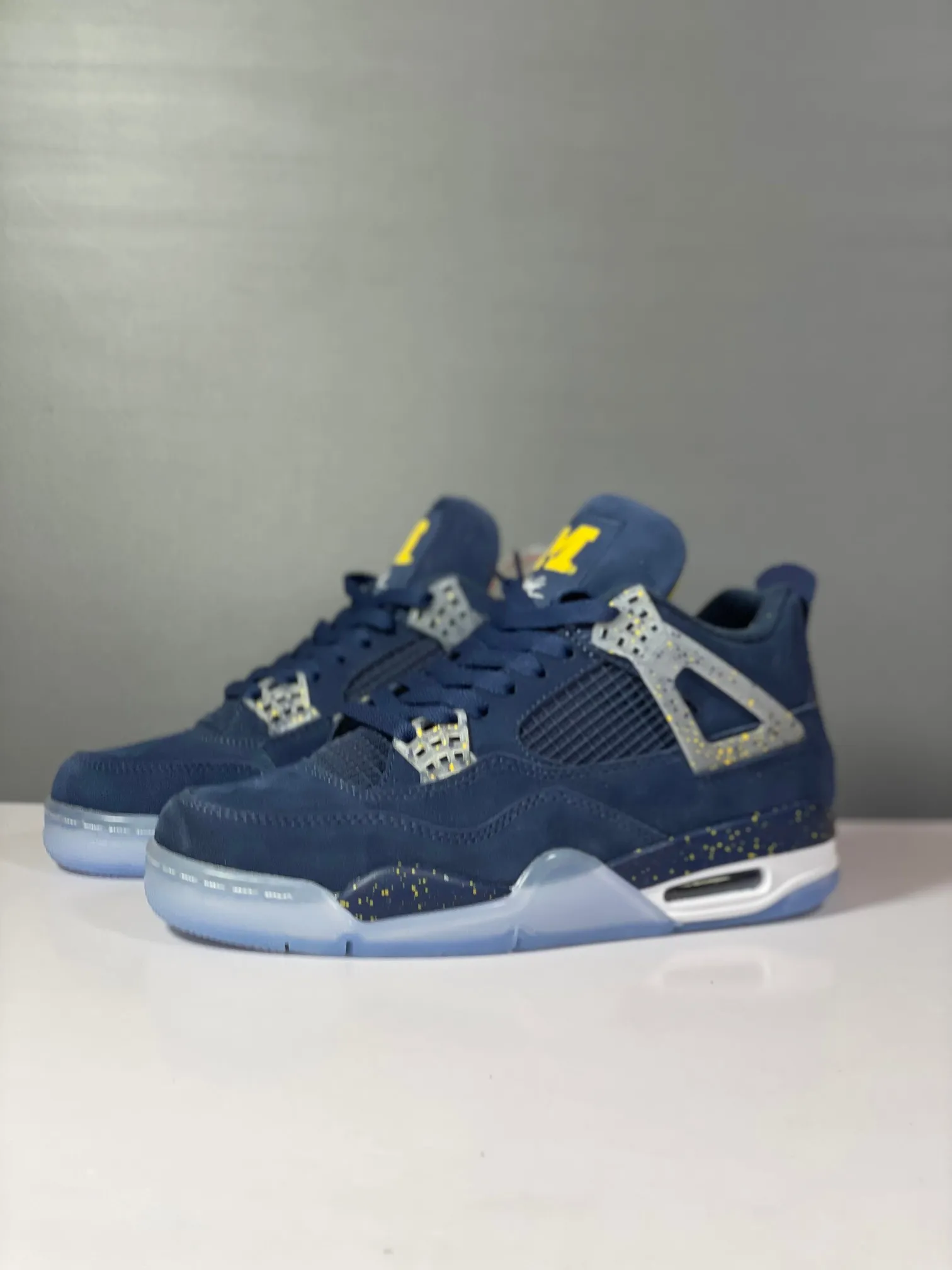 Affordable Nike Air Jordan 4 Retro Michigan Limited Edition – Blue Yellow – Rep Shoes & Replica Sneakers 1173