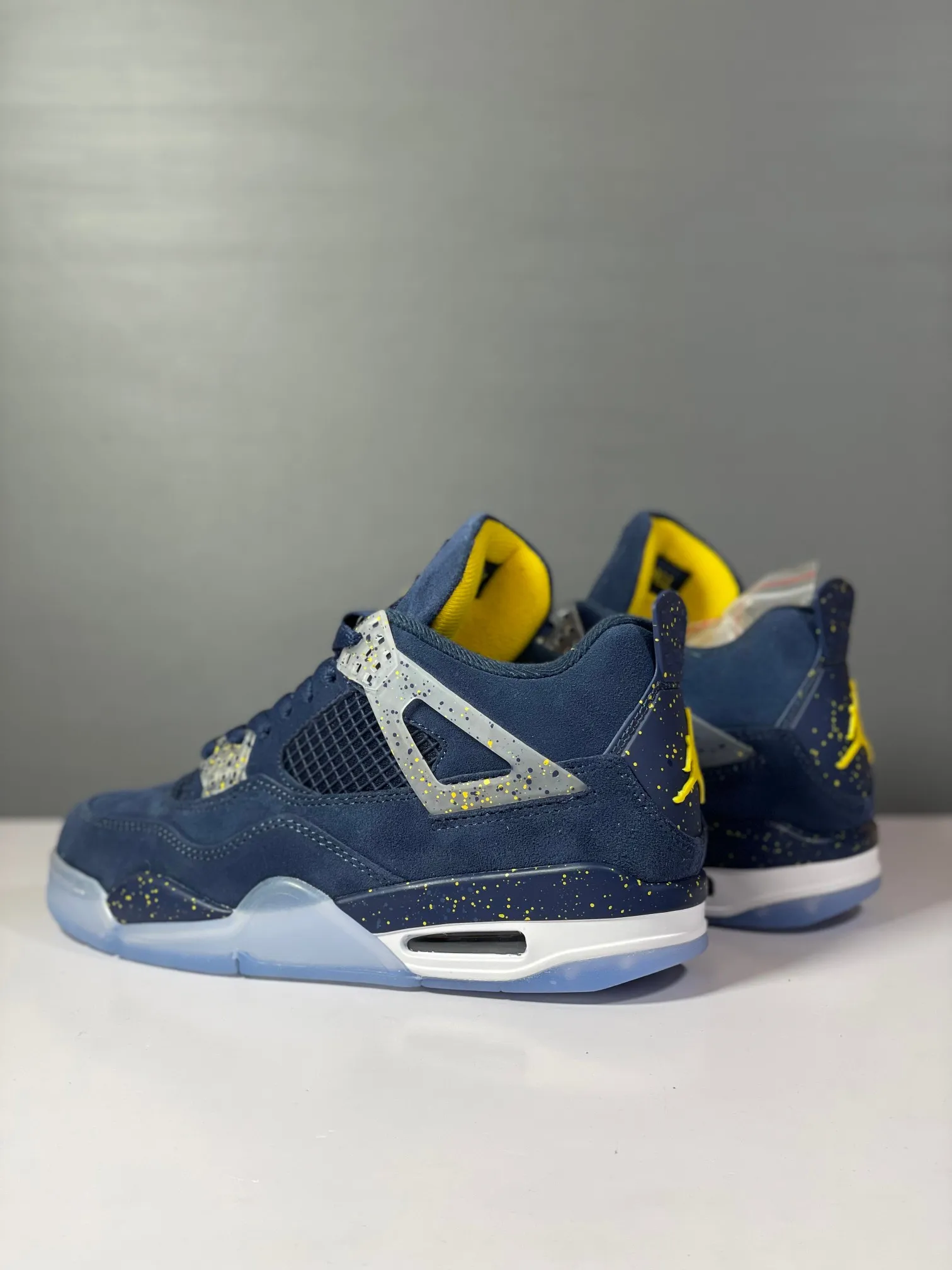 Affordable Nike Air Jordan 4 Retro Michigan Limited Edition – Blue Yellow – Rep Shoes & Replica Sneakers 1173