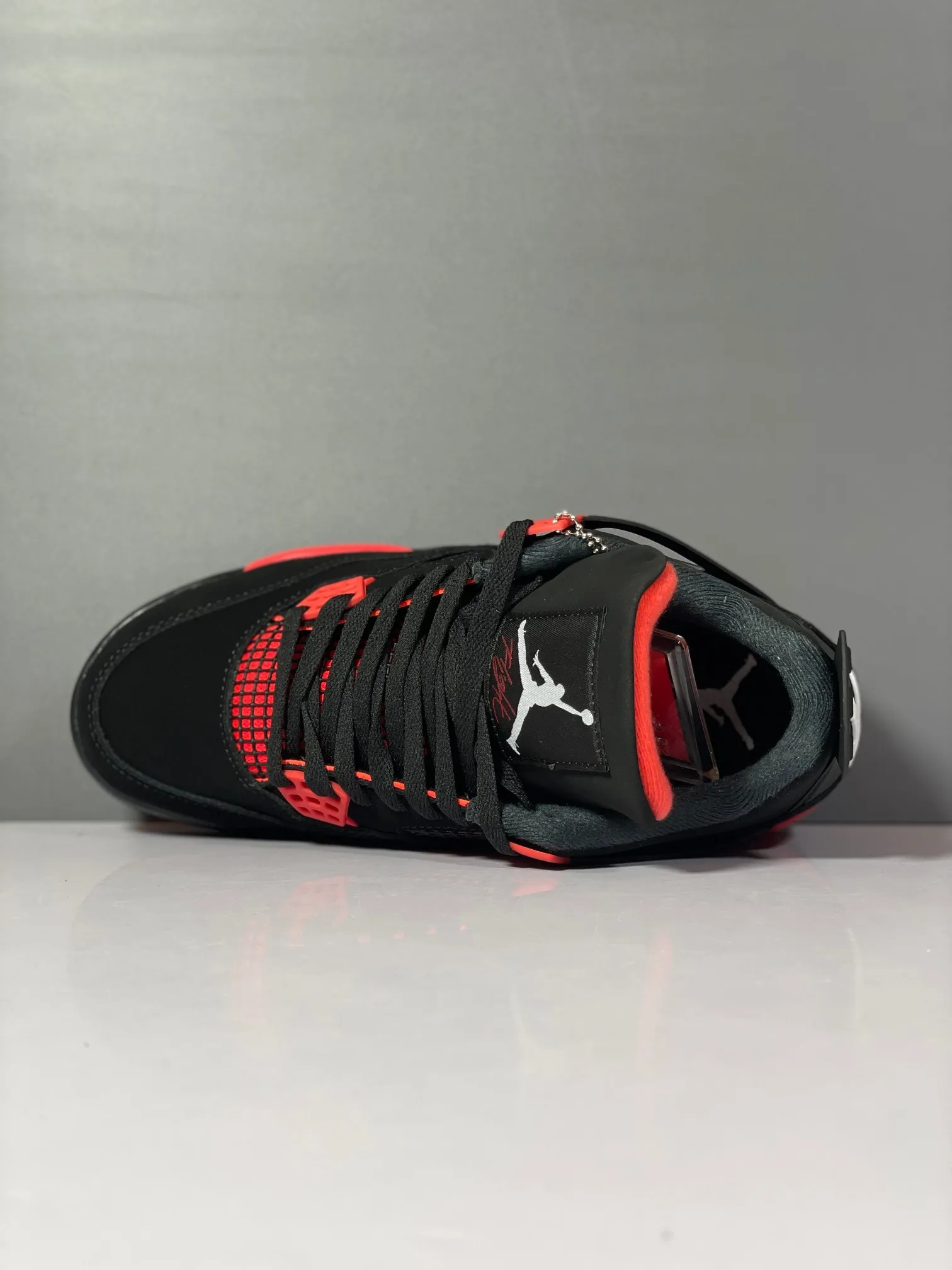 Nike Air Jordan 4 Retro ‘Red Thunder’ – Black Red – Authentic Style with High Quality Rep Shoes Design Neat 1145