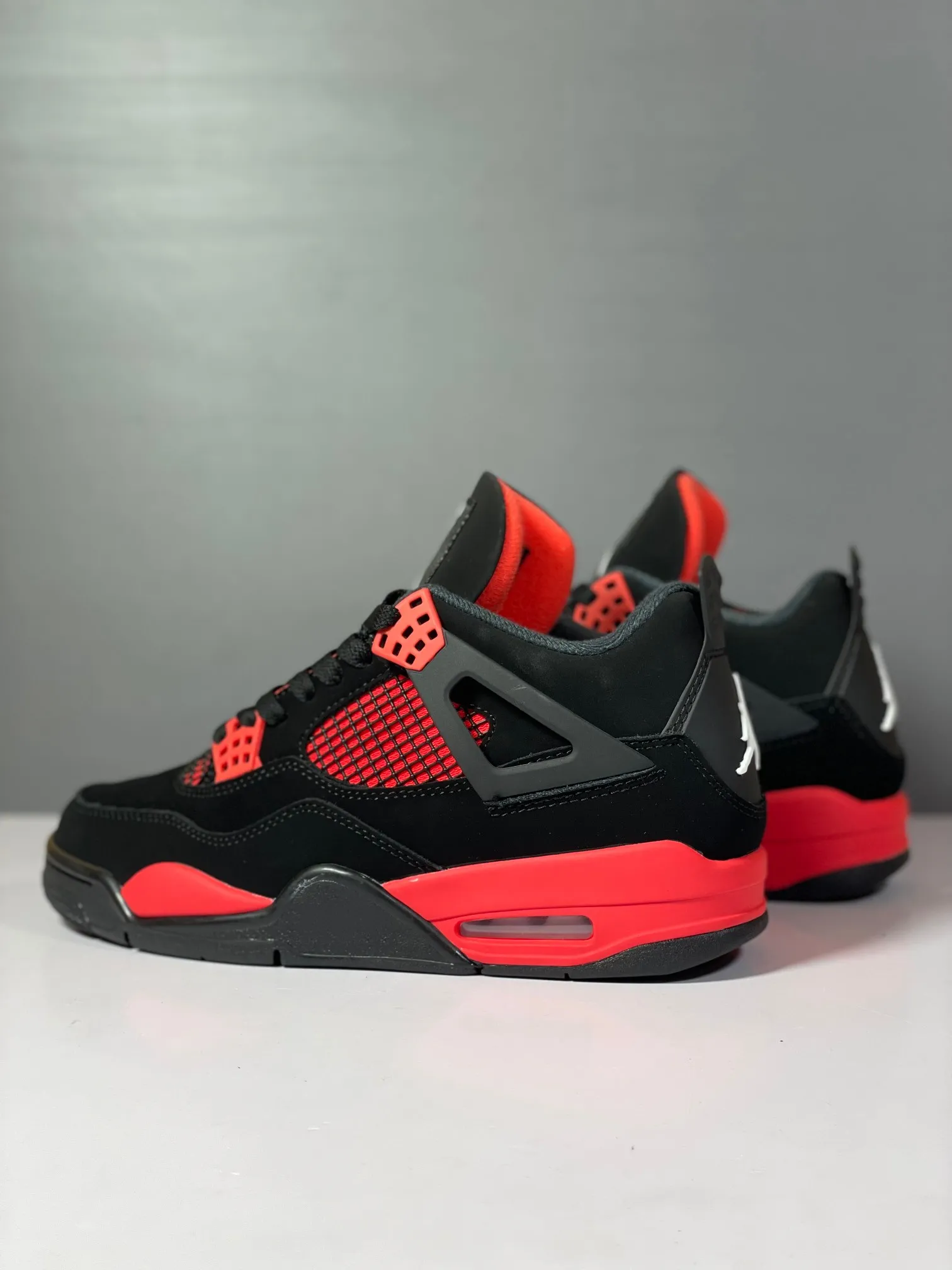 Nike Air Jordan 4 Retro ‘Red Thunder’ – Black Red – Authentic Style with High Quality Rep Shoes Design Neat 1145