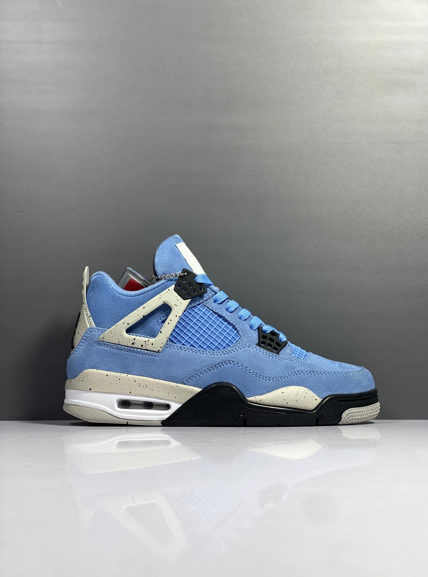 UrbanStyle Nike Air Jordan 4 Retro University Blue – Men’s Basketball Shoes – High Quality Replica Nikes – CT8527- 1165