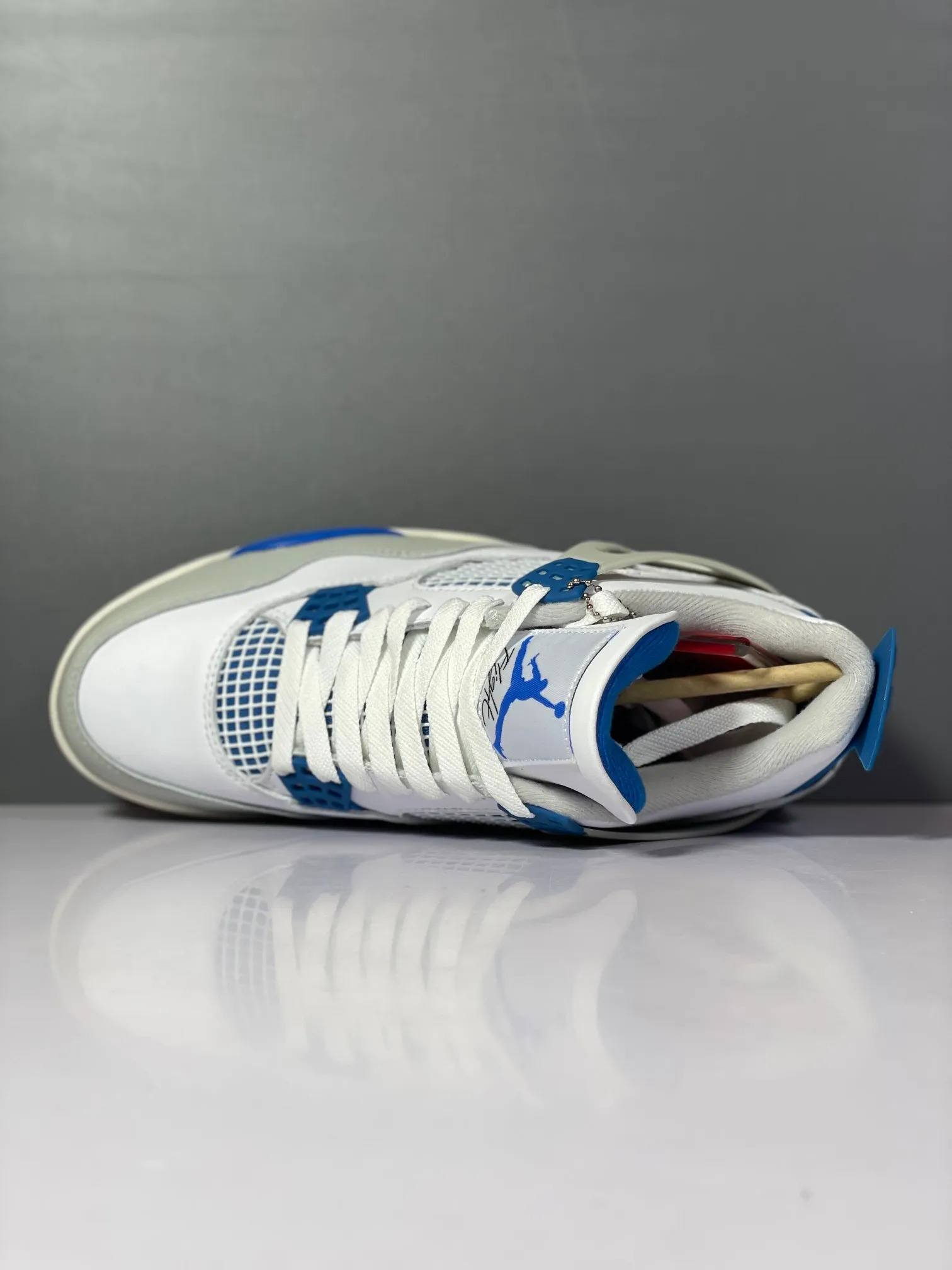 Nike Air Jordan 4 Retro White Blue – Authentic Vintage Style Rep Shoes with High Quality Replica Design NewStyle 1142