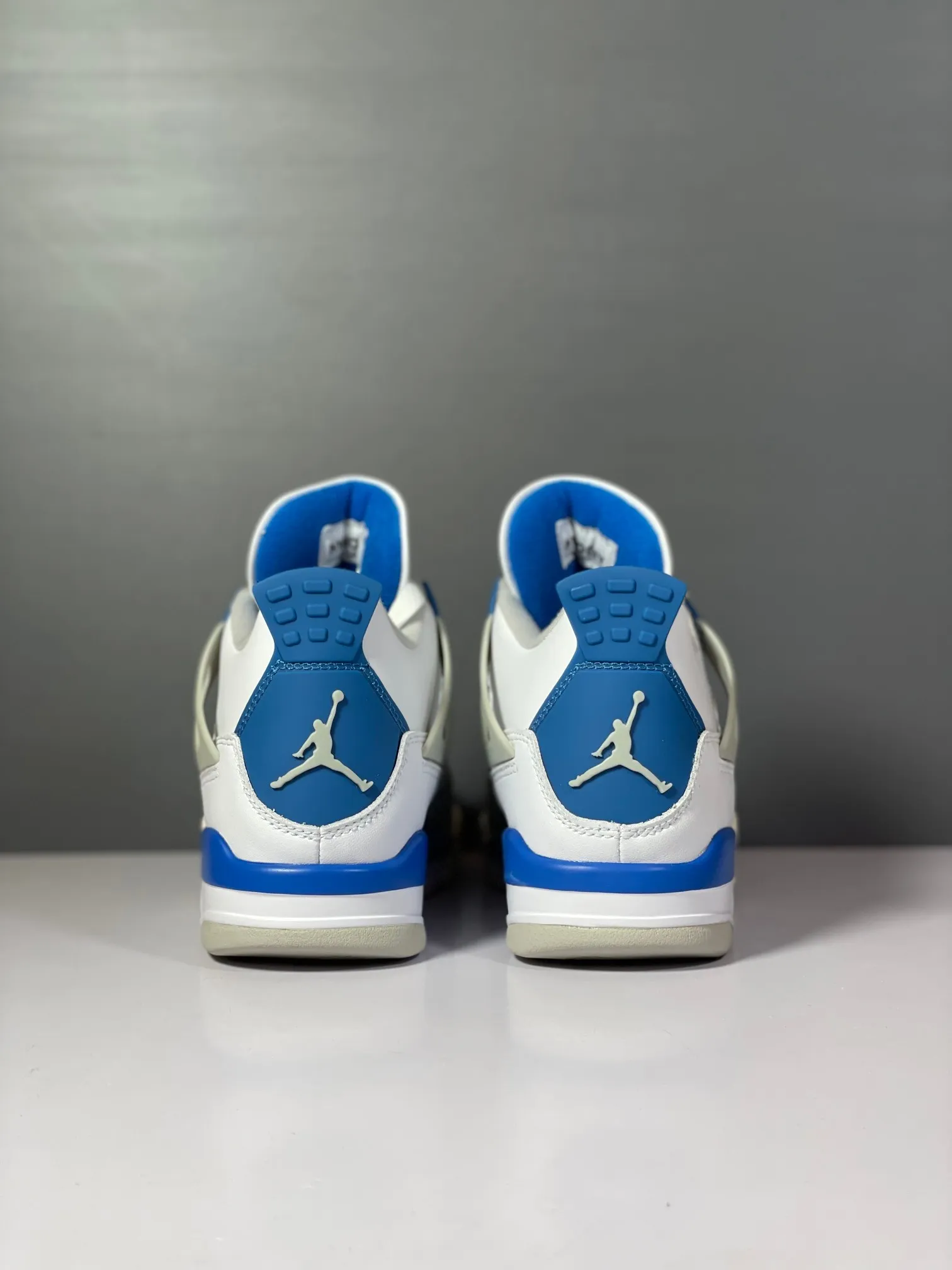 Nike Air Jordan 4 Retro White Blue – Authentic Vintage Style Rep Shoes with High Quality Replica Design NewStyle 1142