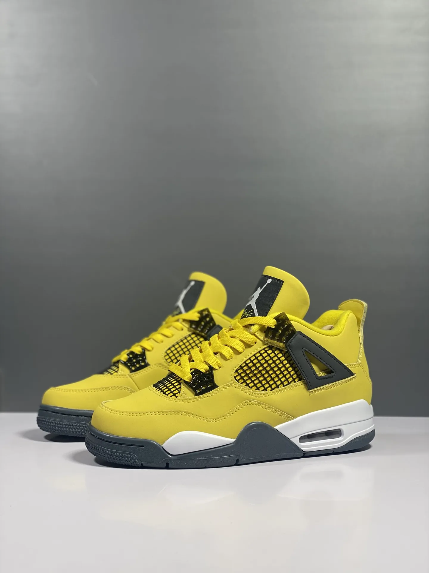 FreshLook Nike Air Jordan 4 Retro ‘White Orange’ – Lightning Yellow Colorway – High Quality Rep Shoes 1167