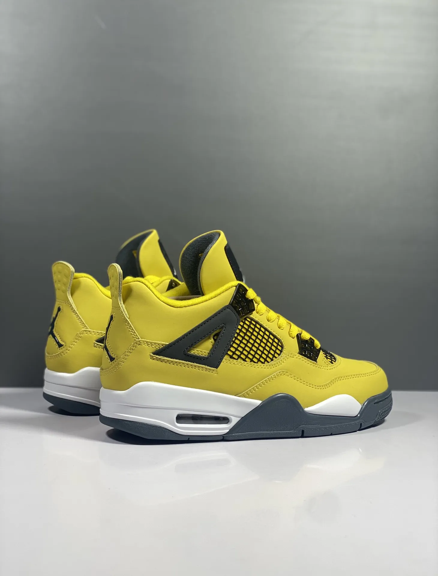 FreshLook Nike Air Jordan 4 Retro ‘White Orange’ – Lightning Yellow Colorway – High Quality Rep Shoes 1167