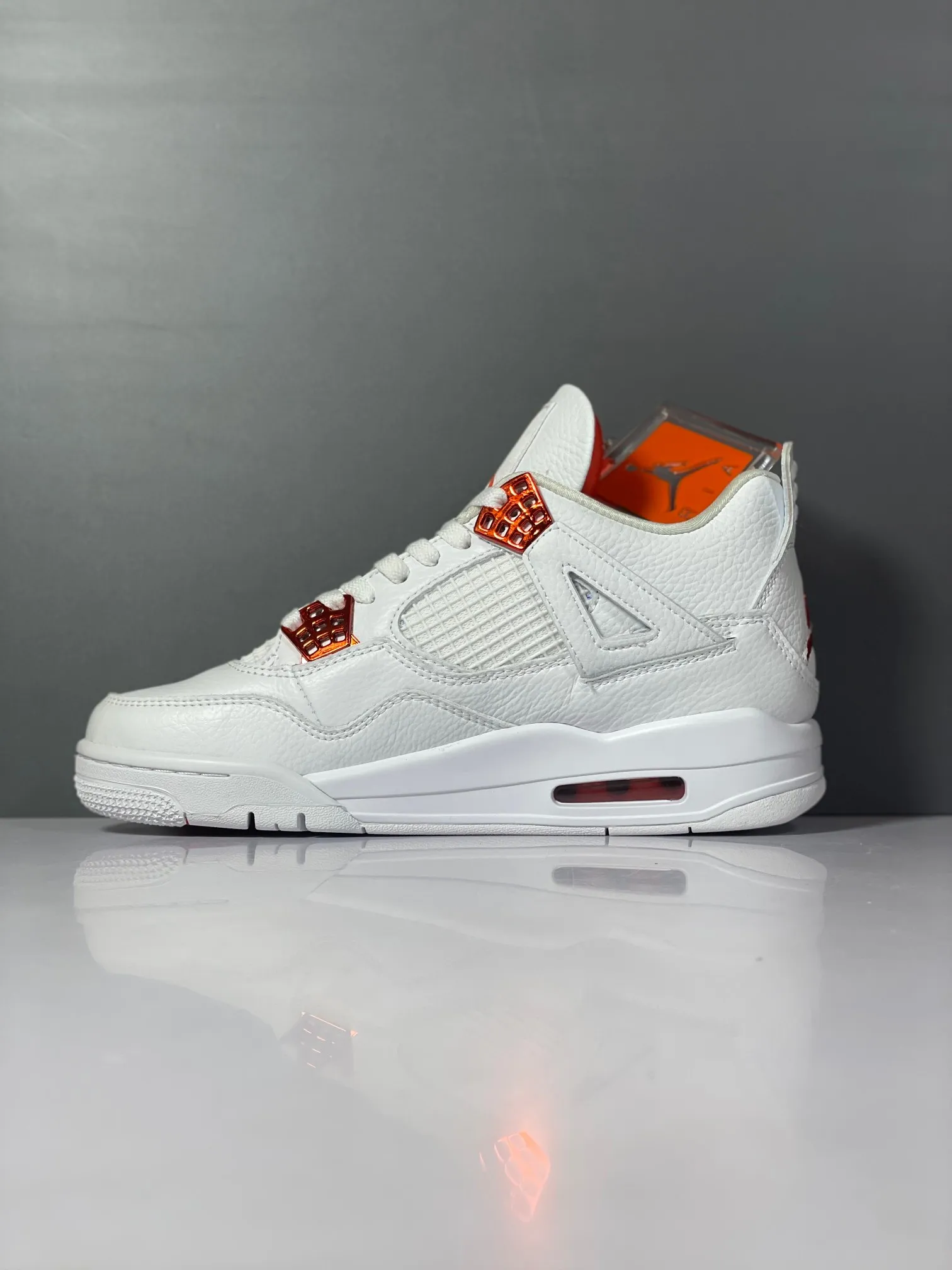 Classic Nike Air Jordan 4 Retro White Orange CT8527-118 – Authentic Style Rep Shoes with High Quality Replica Design 1143