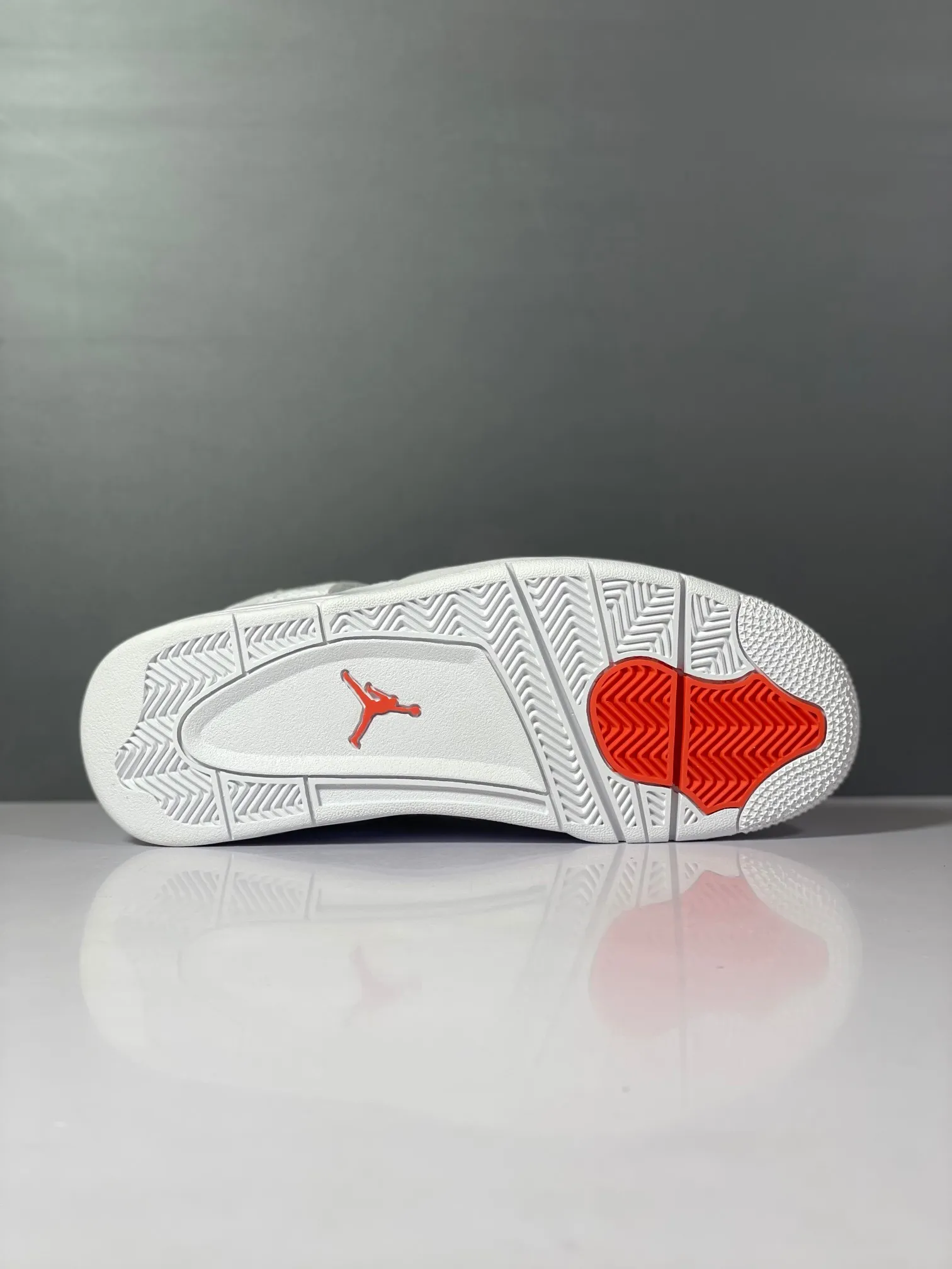 Classic Nike Air Jordan 4 Retro White Orange CT8527-118 – Authentic Style Rep Shoes with High Quality Replica Design 1143