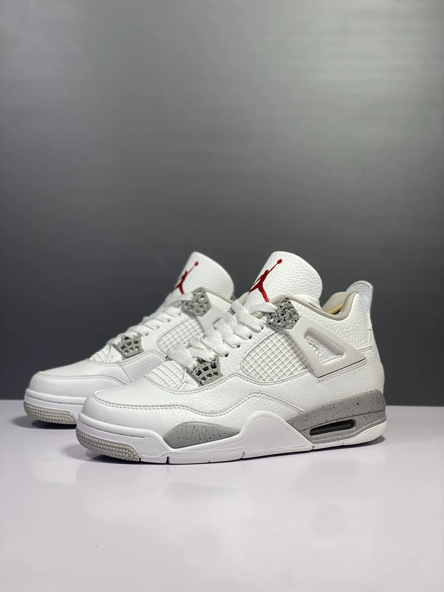 Vibrant Nike Air Jordan 4 Retro White Oreo – CT8527-100 – Men’s Basketball Shoes with High Quality Rep Shoes Design 1172