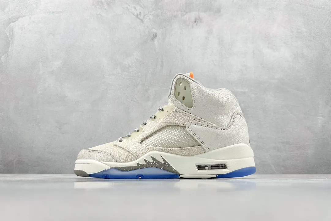 ZeroBulk Nike Air Jordan 5 Retro Light Grey High-Top Sneakers – High Quality Replica Shoes, Style: FD9222- 1123