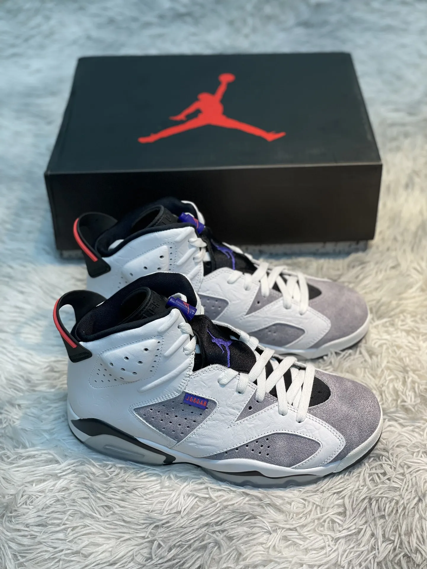 Breathable Nike Air Jordan 6 Flint – White Purple Grey – High Top Rep Shoes with High Quality Replica Design 1103