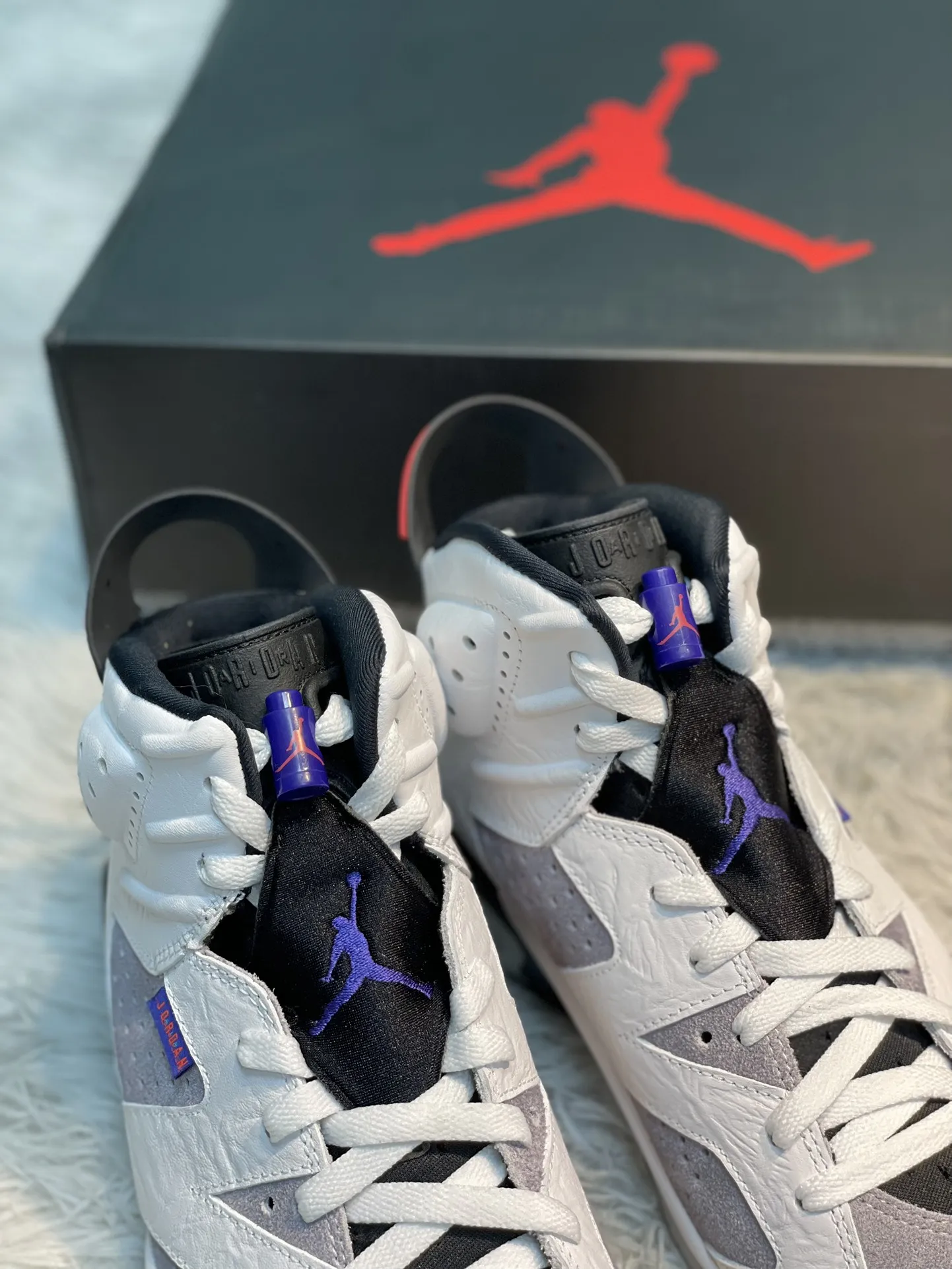 Breathable Nike Air Jordan 6 Flint – White Purple Grey – High Top Rep Shoes with High Quality Replica Design 1103