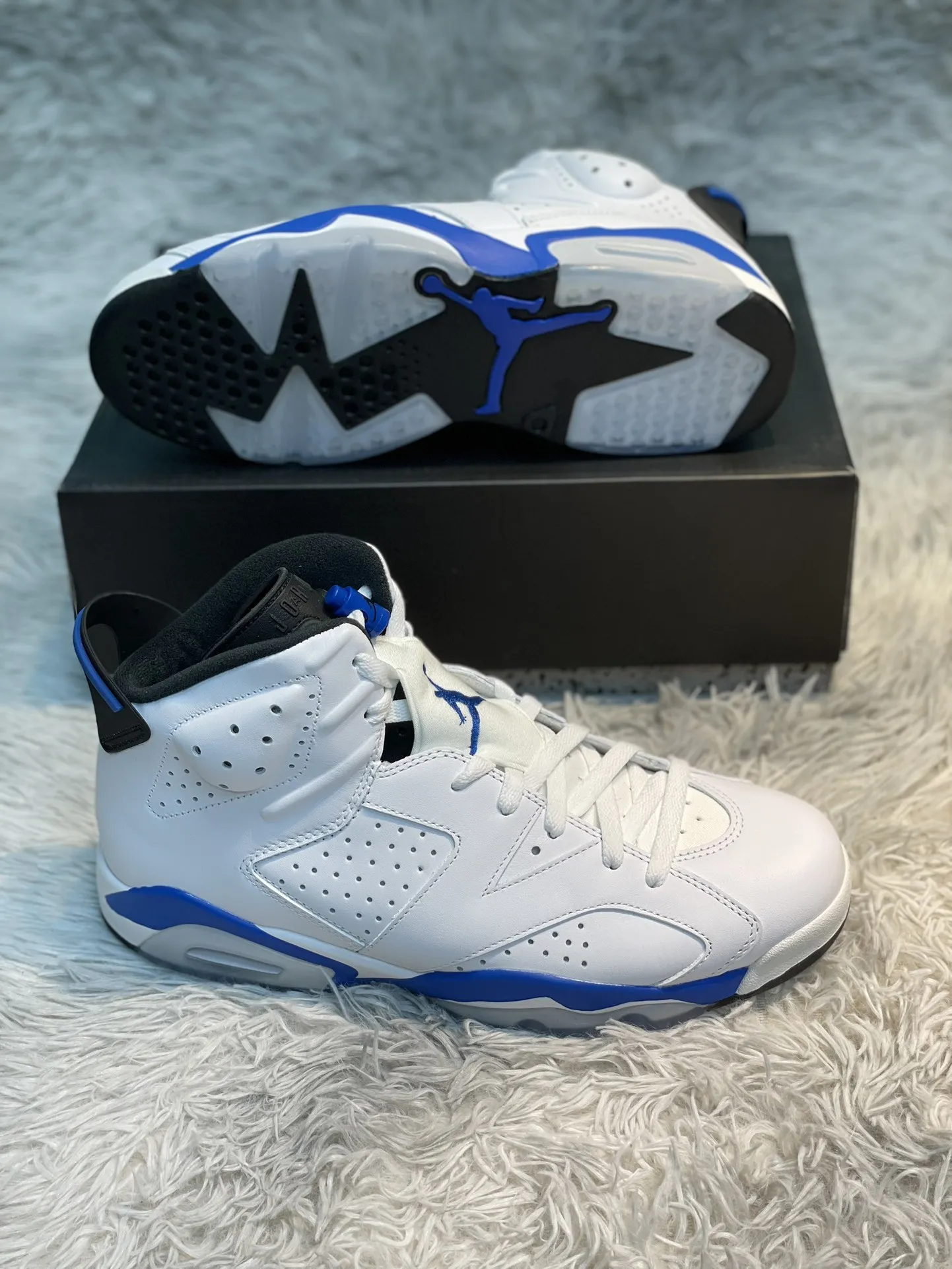 Refined Nike Air Jordan 6 Sport Blue – White Blue  Style Rep Shoes with High Quality Replica Finish 1104