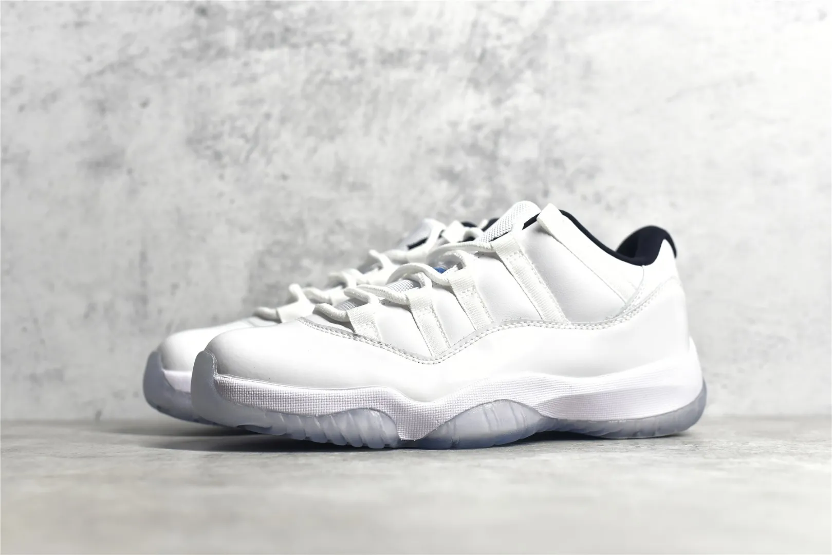 Nike Air Jordan AJ11 Low – White Blue – Authentic Carbon Fiber Edition with High Quality Replica Design Popular 1100