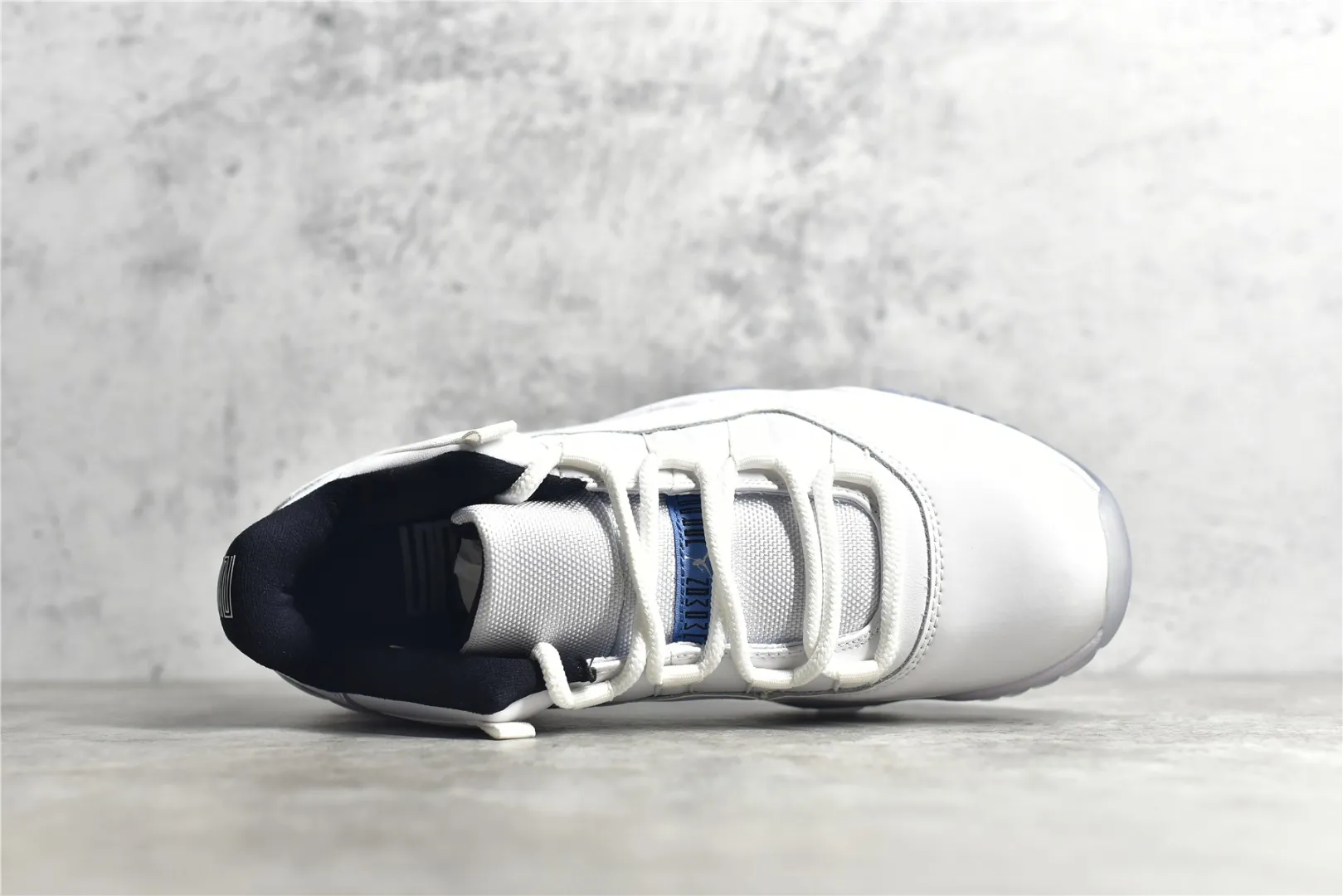 Nike Air Jordan AJ11 Low – White Blue – Authentic Carbon Fiber Edition with High Quality Replica Design Popular 1100