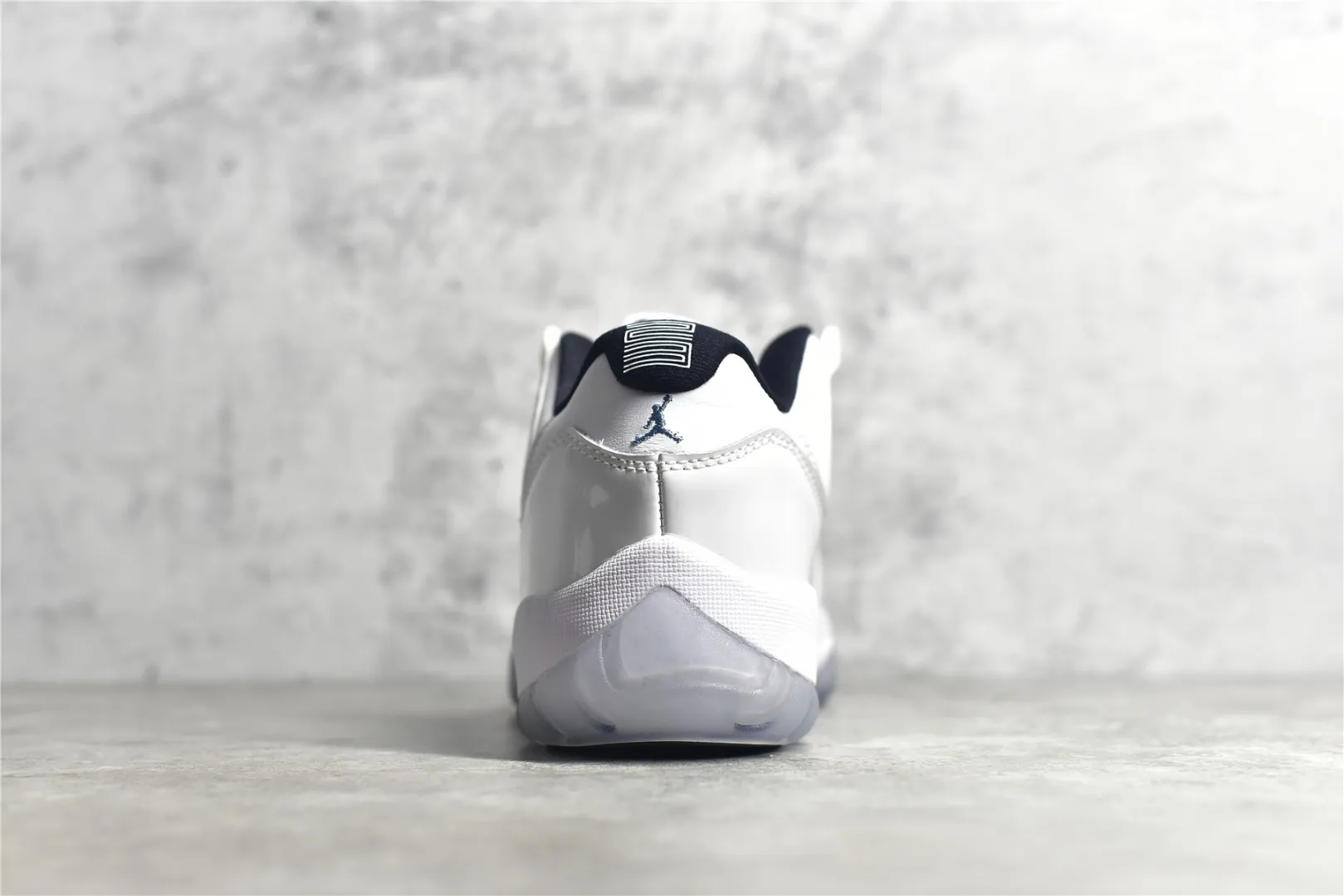 Nike Air Jordan AJ11 Low – White Blue – Authentic Carbon Fiber Edition with High Quality Replica Design Popular 1100