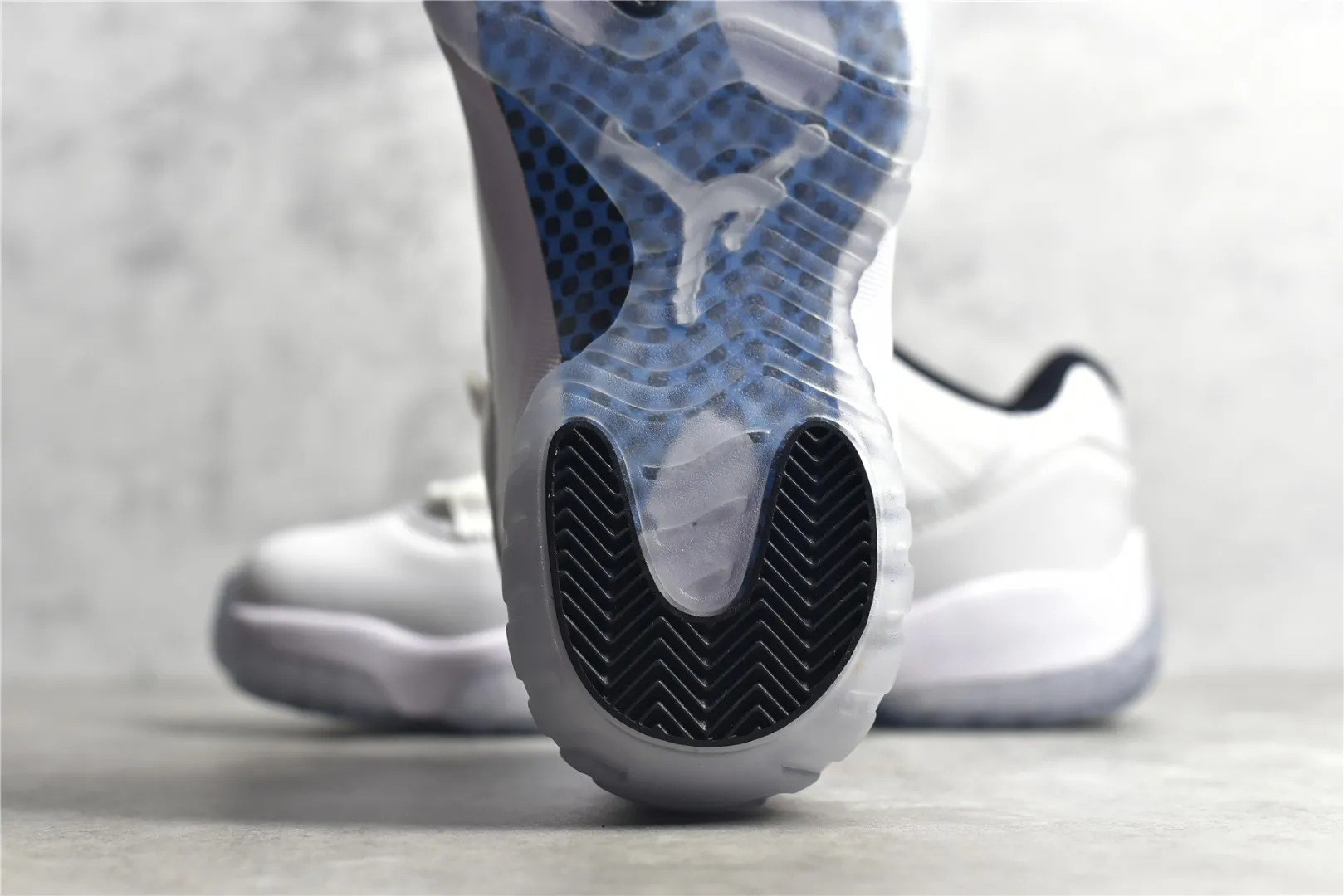 Nike Air Jordan AJ11 Low – White Blue – Authentic Carbon Fiber Edition with High Quality Replica Design Popular 1100