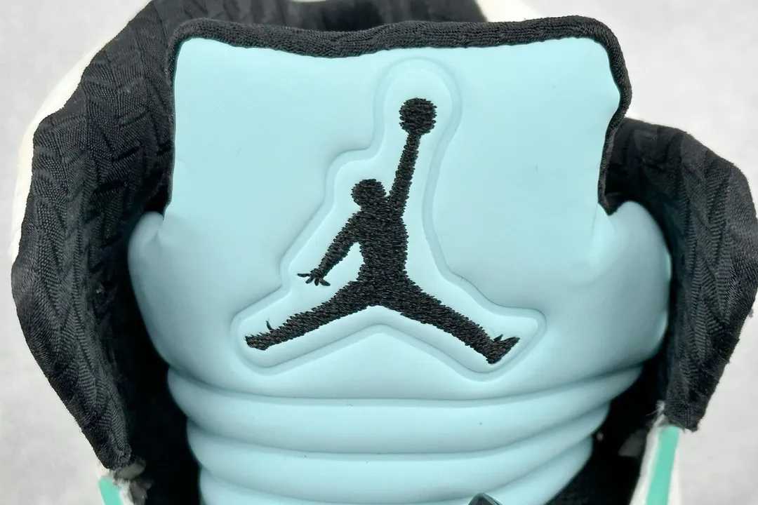 Functional Nike Air Jordan AJ5 Retro ‘Mint Green’ – High Top Rep Shoes for Men – High Quality Replica Sneakers – CN2932- 1119