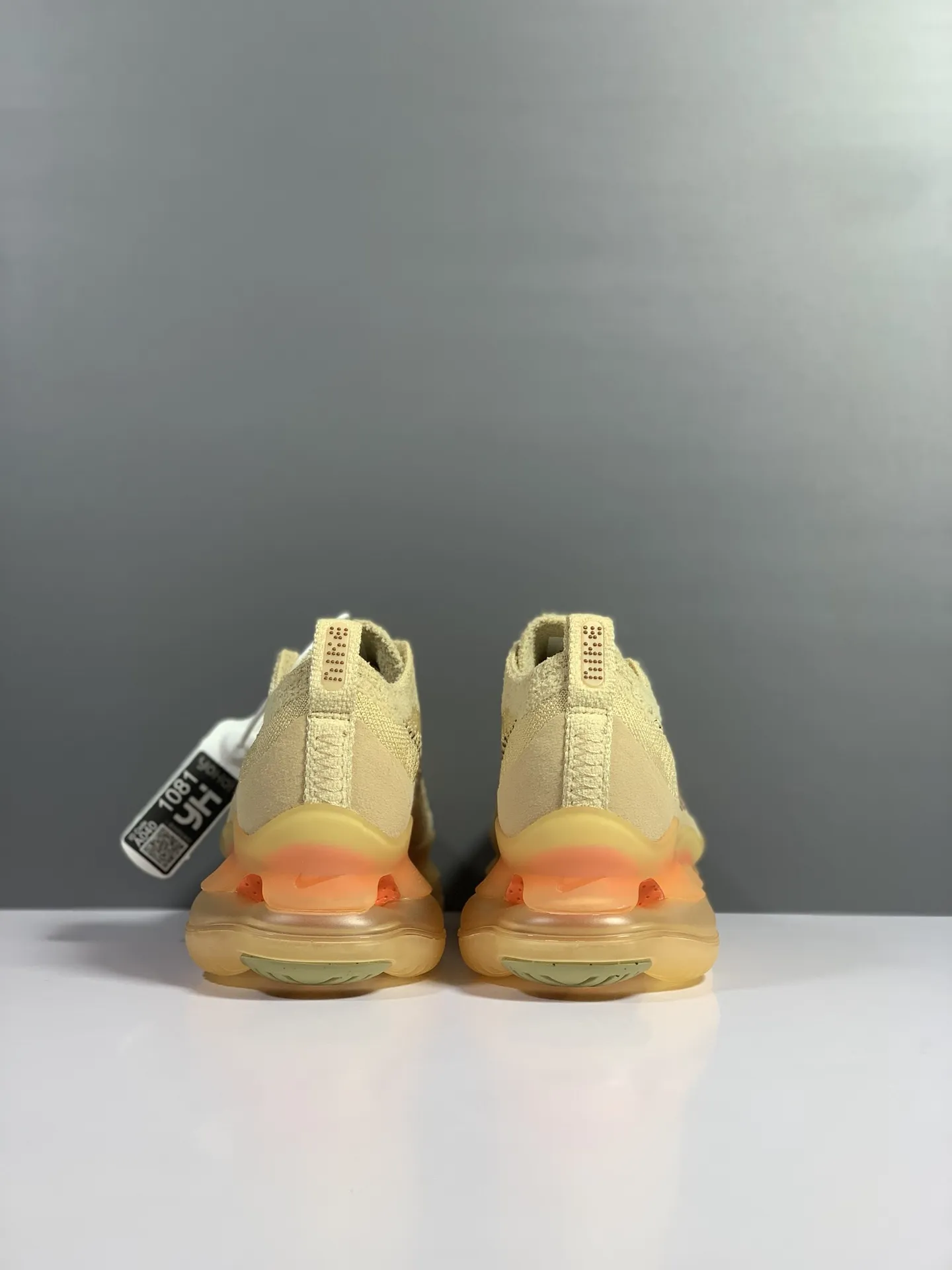Nike Air Max Scorpion Flyknit Beige Low Top –  Rep Shoes & Replica Sneakers Breathable 1373