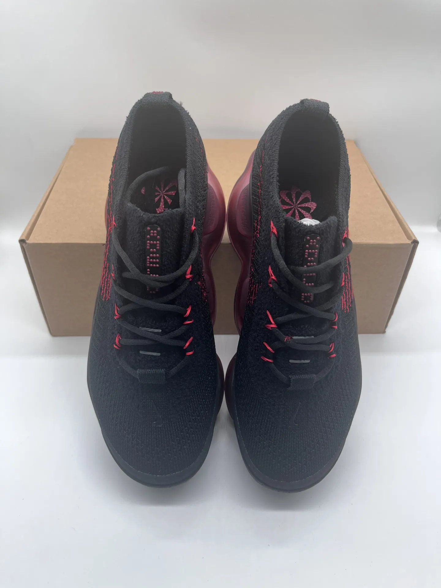 Nike Air Max Scorpion Flyknit Black Purple Low Top –  Rep Shoes & Replica Nikes WeatherProof 1421