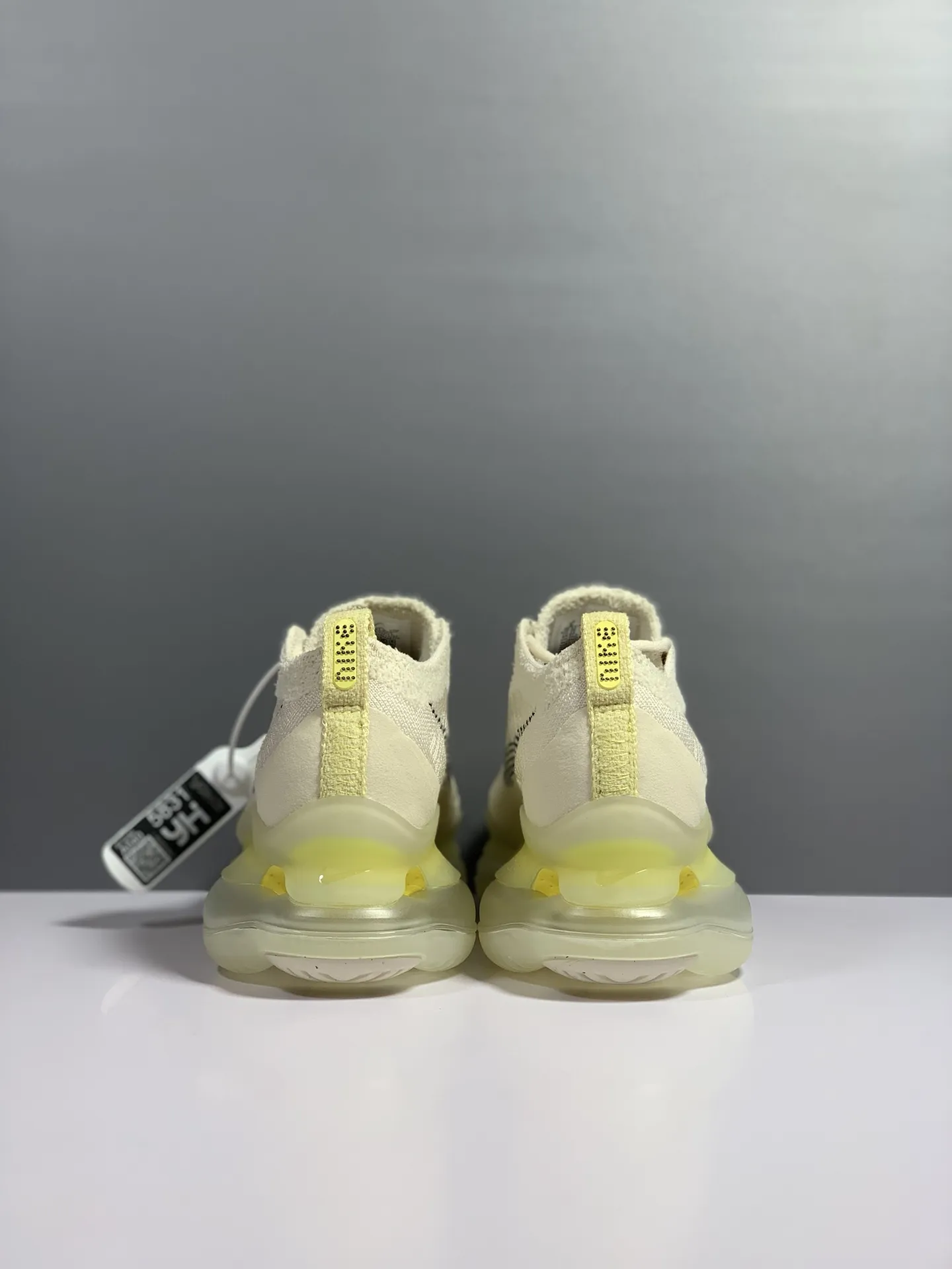 Chic Nike Air Max Scorpion Flyknit Cream White Low –  Rep Shoes & Replica Sneakers 1375