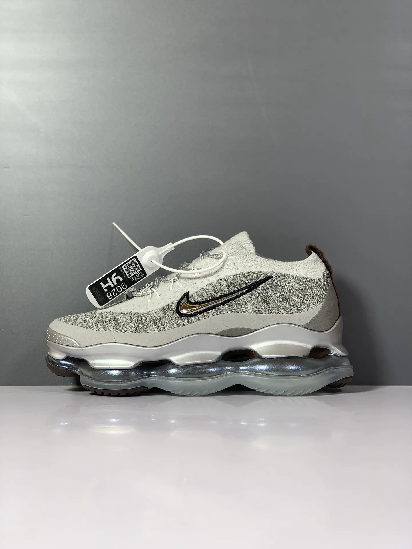 Packable Nike Air Max Scorpion Running Shoes Grey –  Rep Shoes & Replica Sneakers 1370