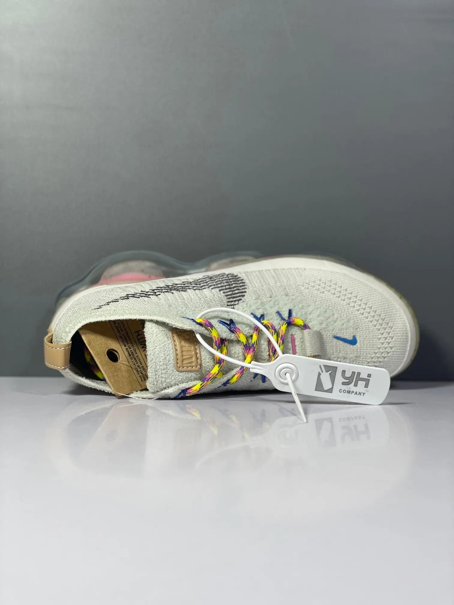 TechFriendly Nike Air Max Scorpion Running Shoes White Grey –  Rep Shoes & Replica Sneakers 1411